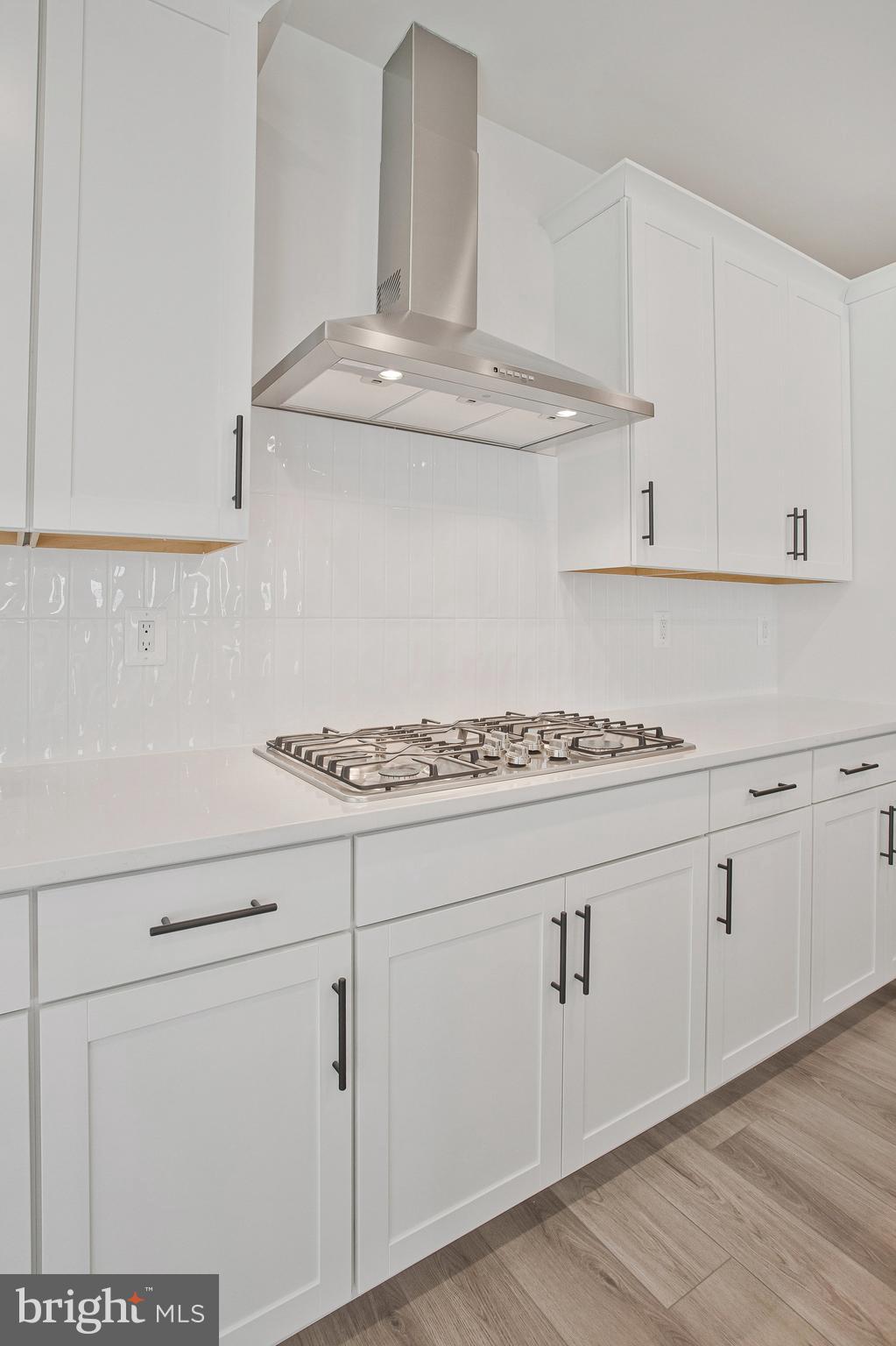 ROBERTS CROSSING - Residential