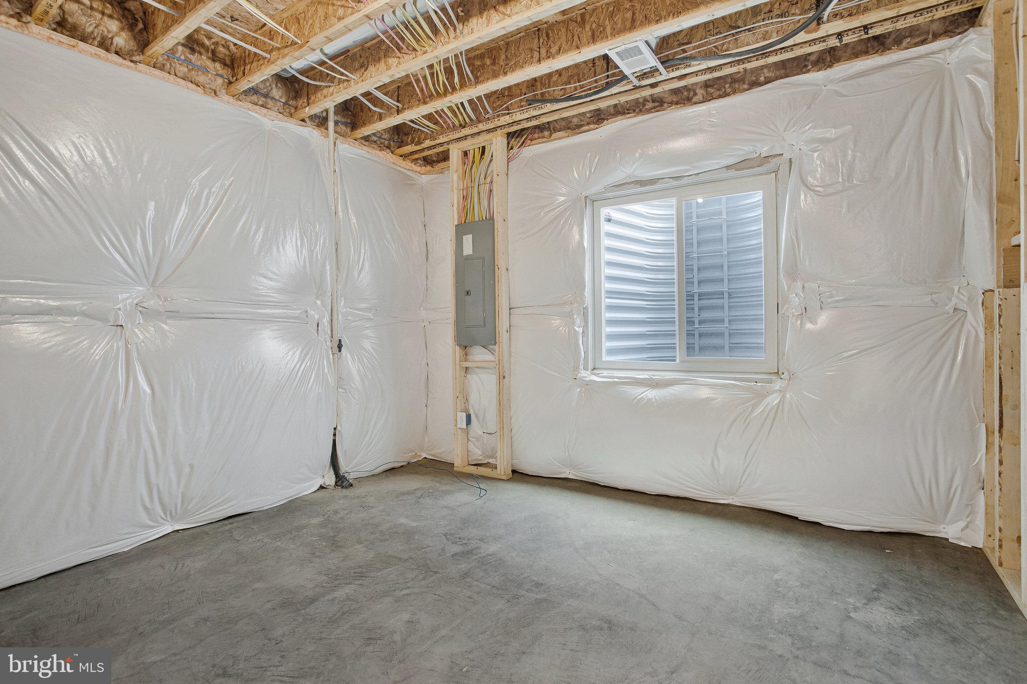 ROBERTS CROSSING - Residential