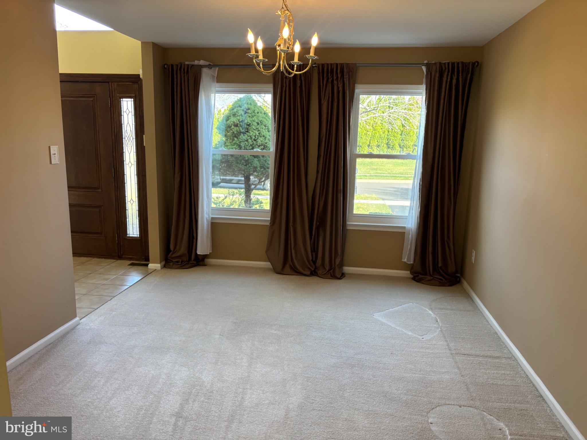 CREEK VIEW ESTS - Residential