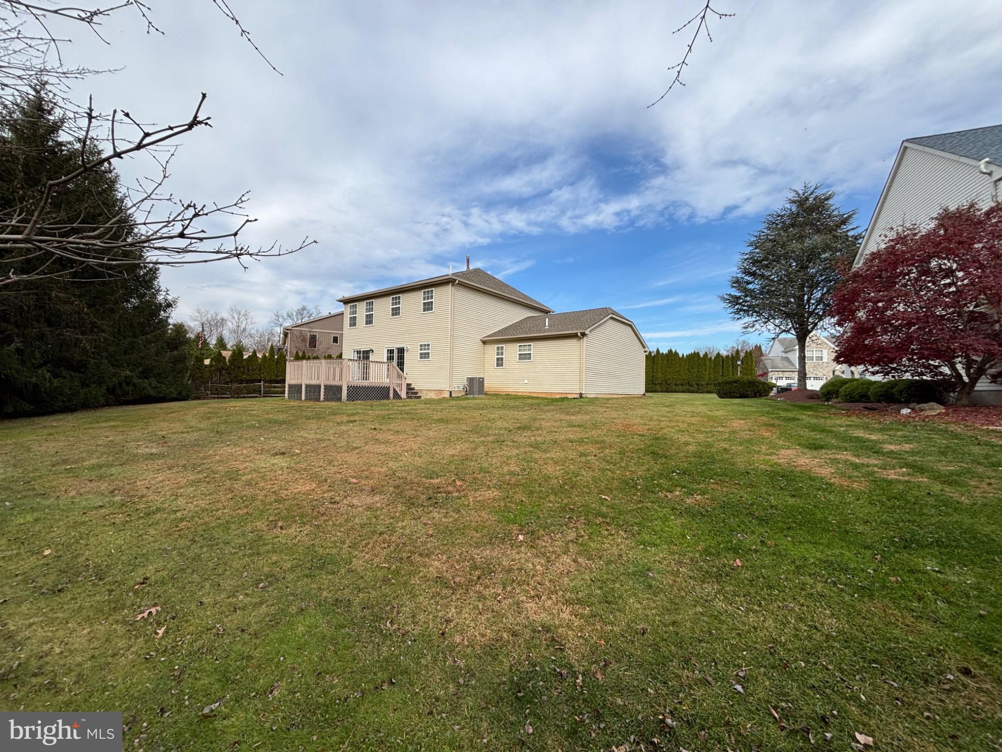 CREEK VIEW ESTS - Residential