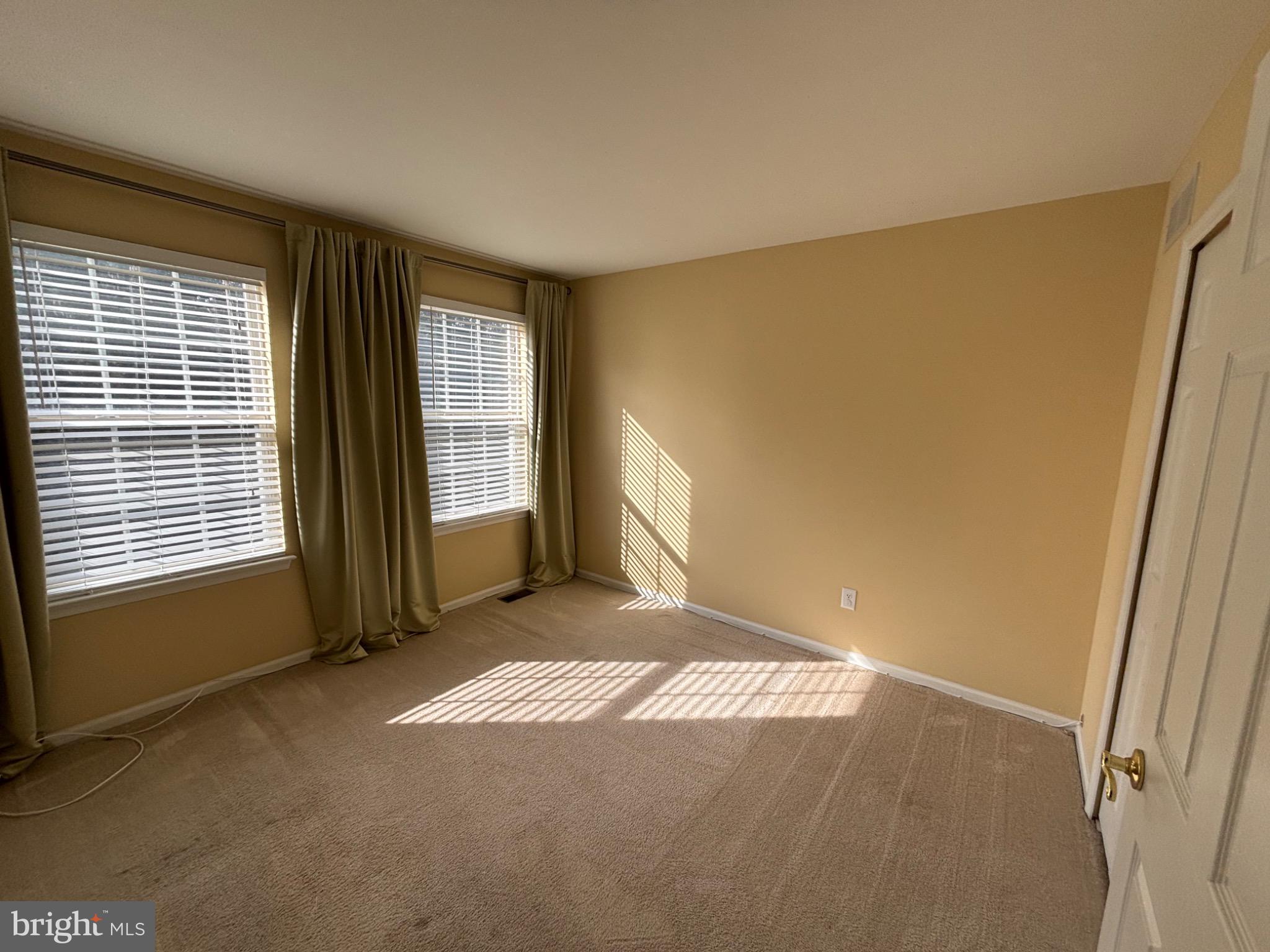 CREEK VIEW ESTS - Residential