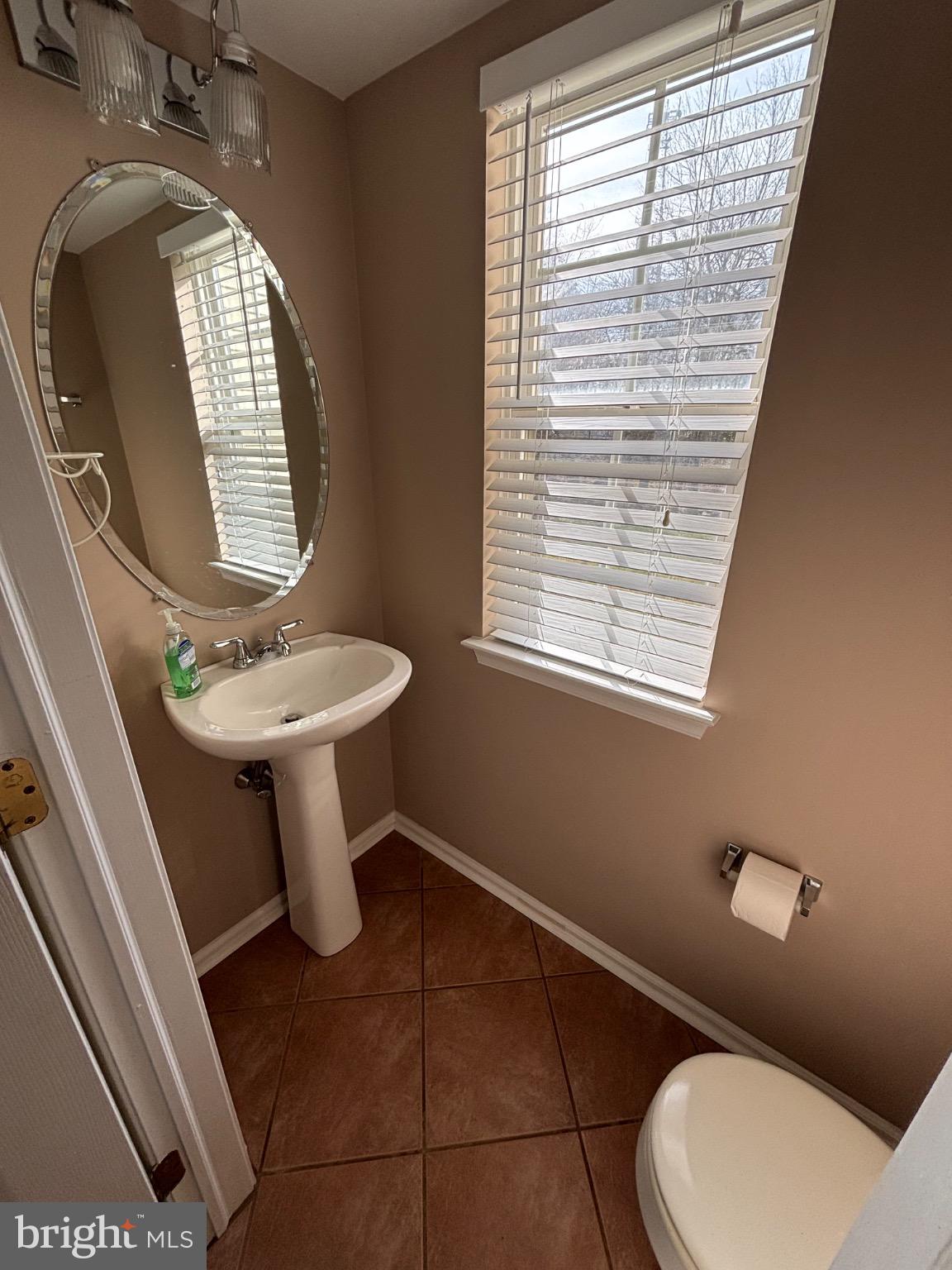 CREEK VIEW ESTS - Residential