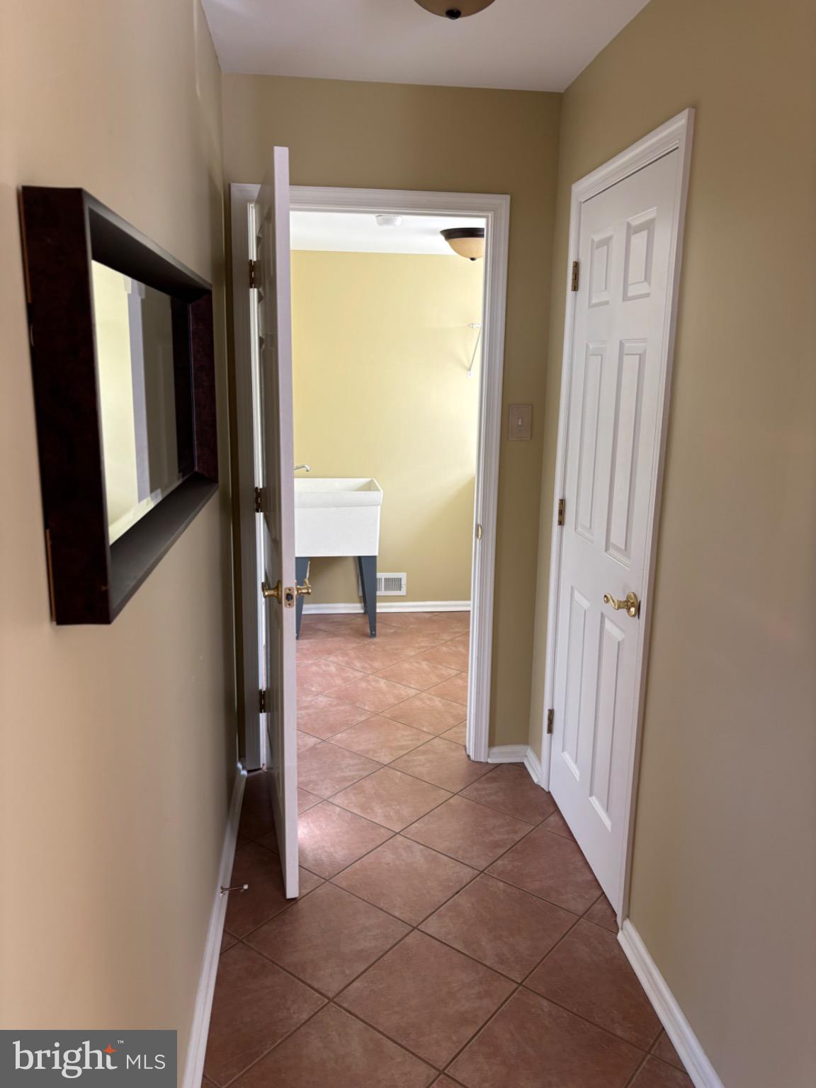 CREEK VIEW ESTS - Residential