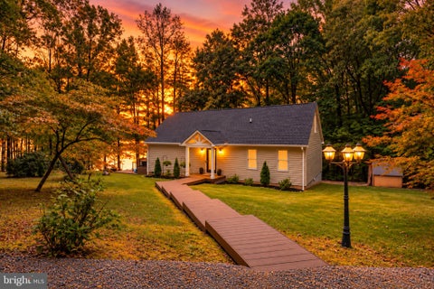 Homes For Sale - 11053 Lucks Road<br/> Spotsylvania County, BUMPASS, VA 23024