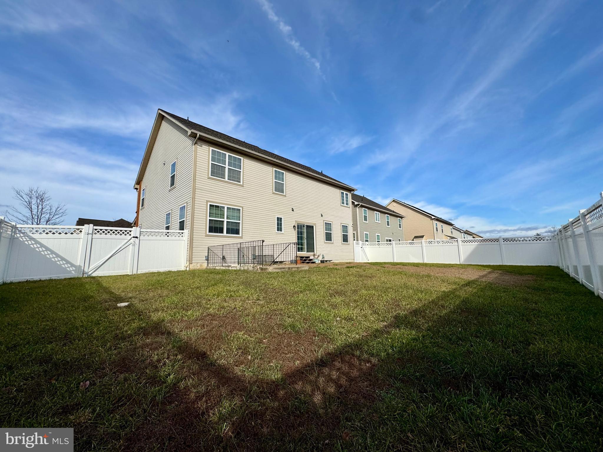 GLENEAGLES AT ST CHARLES - Residential Lease