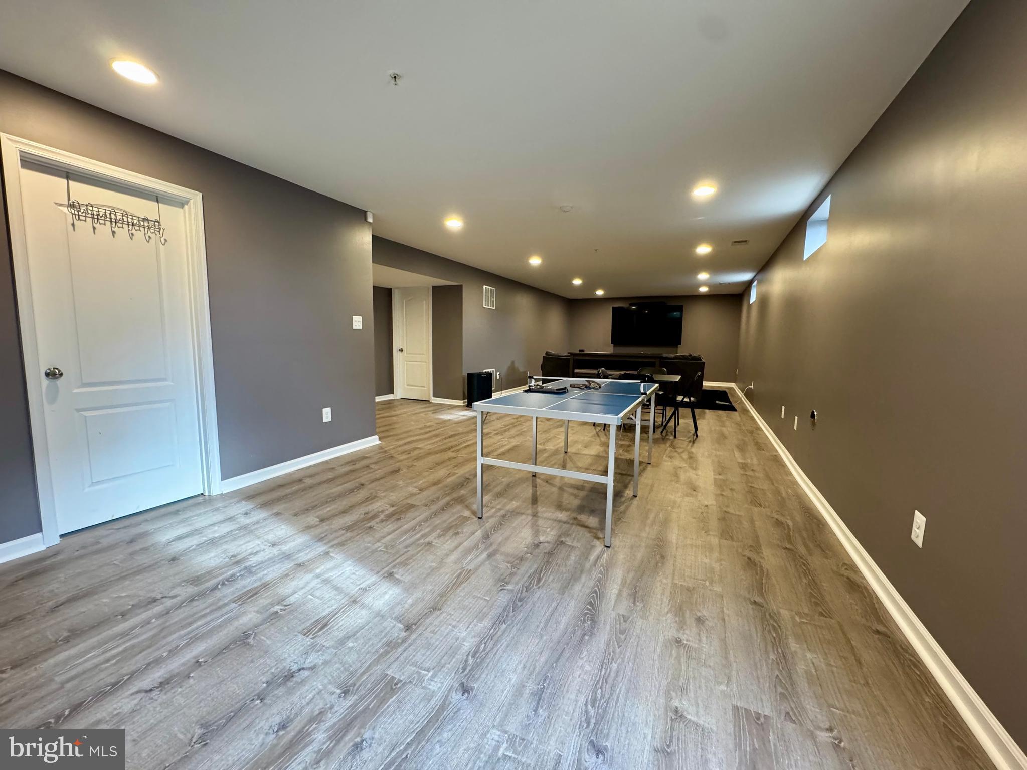 GLENEAGLES AT ST CHARLES - Residential Lease