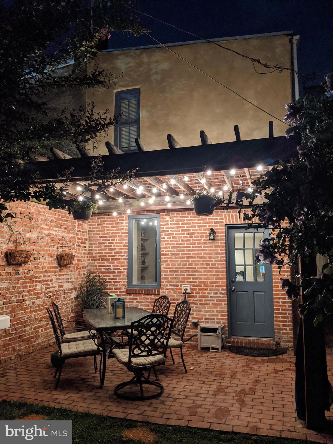 BUTCHERS HILL - Residential
