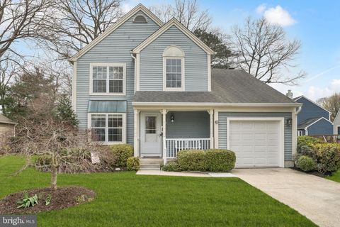 285 SHAKESPEARE DRIVE SEVERNA PARK MD 21146