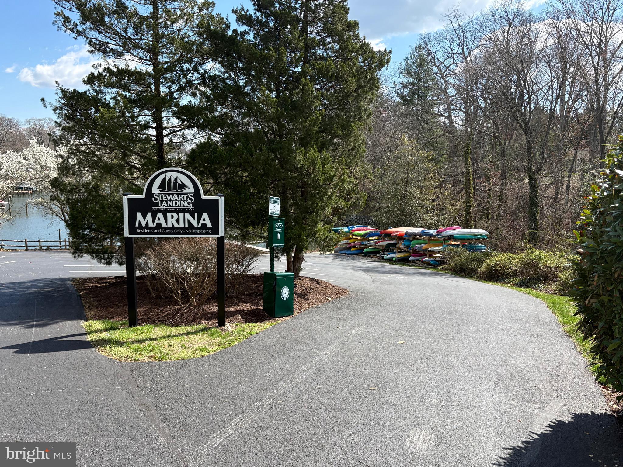 STEWARTS LANDING - Residential