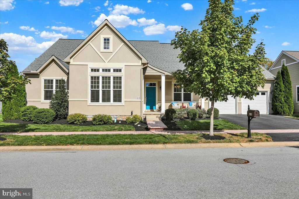 Photo of 648 Dorset Street, LITITZ, PA 17543 (MLS # PALA2077912)