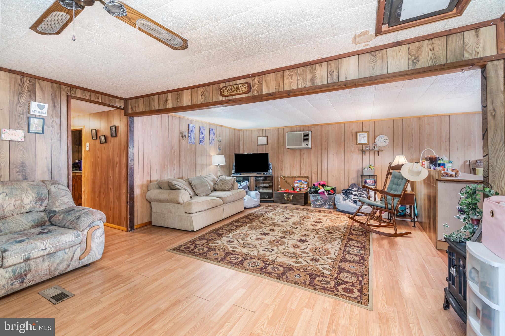 137 OAK FLAT ROAD