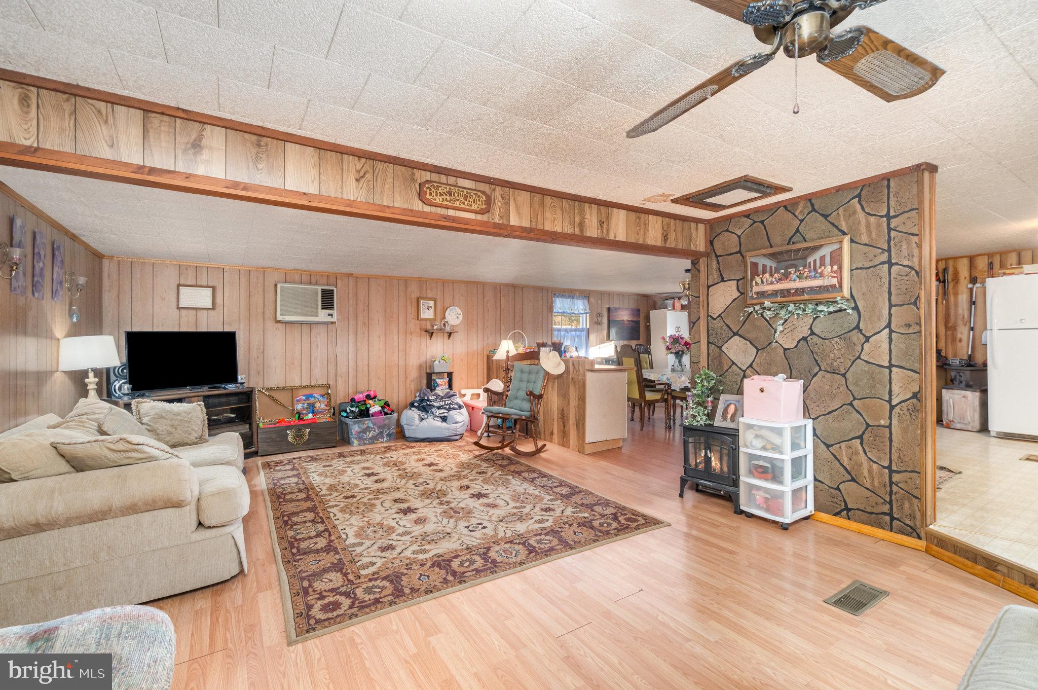 137 OAK FLAT ROAD