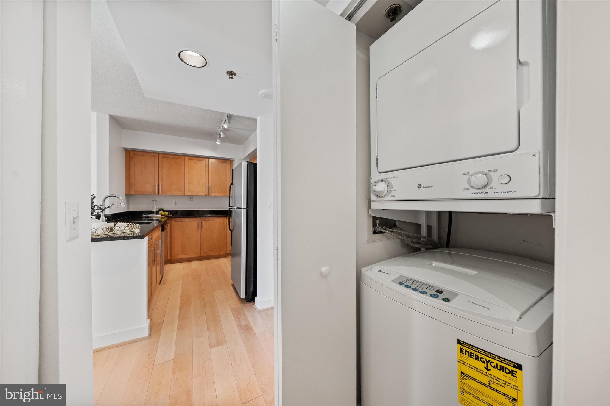 THE CHASE AT BETHESDA - Residential