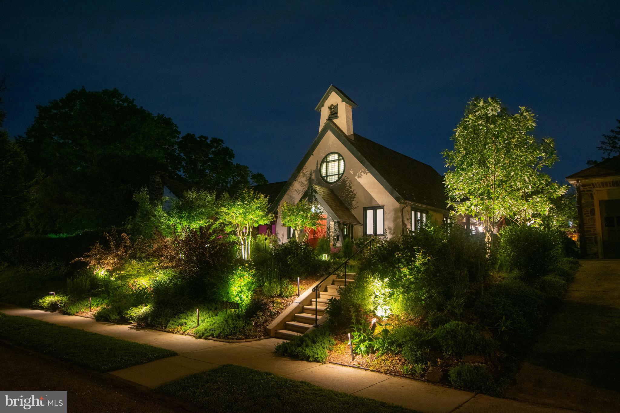 EAST FALLS - Residential