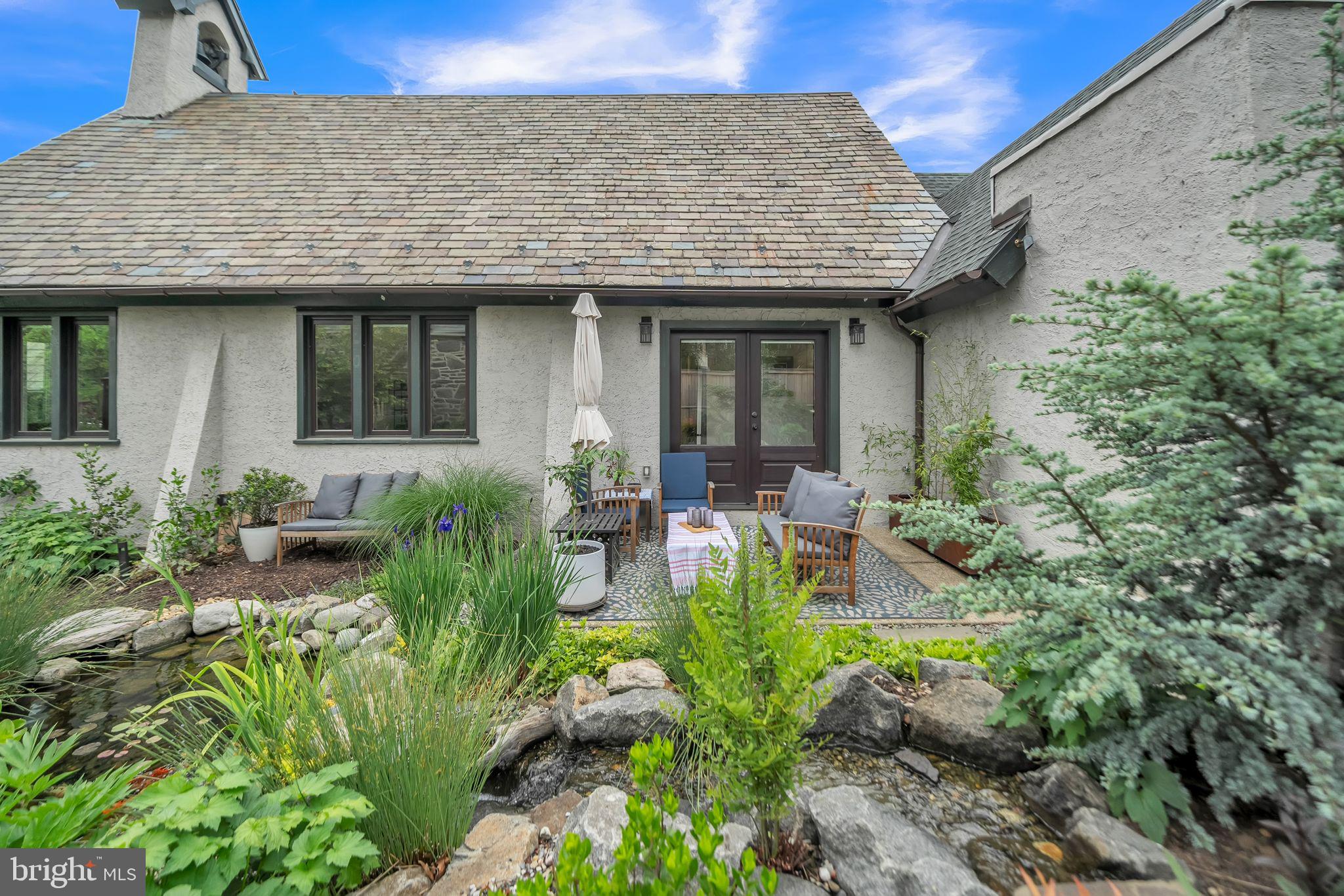 EAST FALLS - Residential