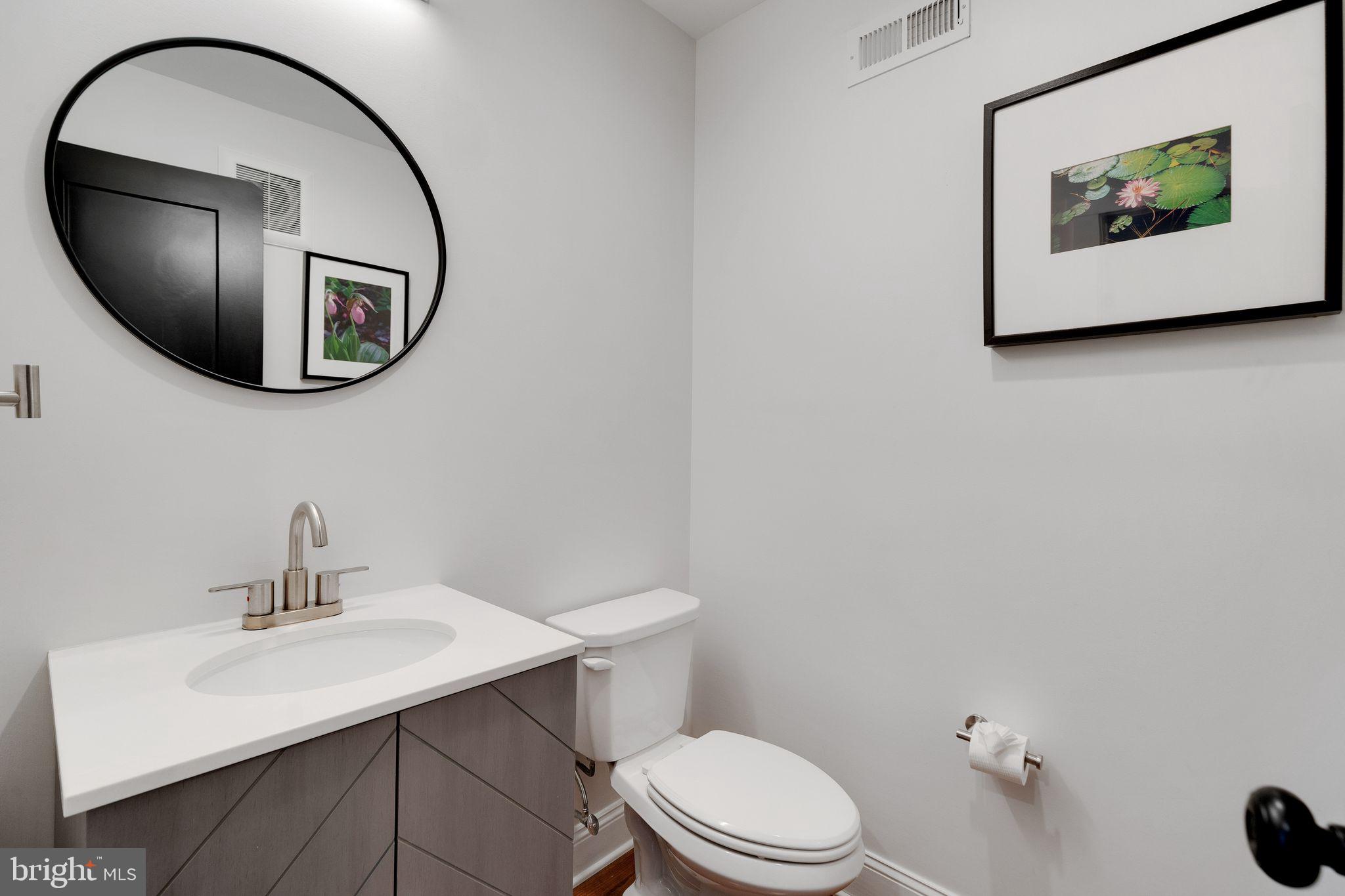 EAST FALLS - Residential