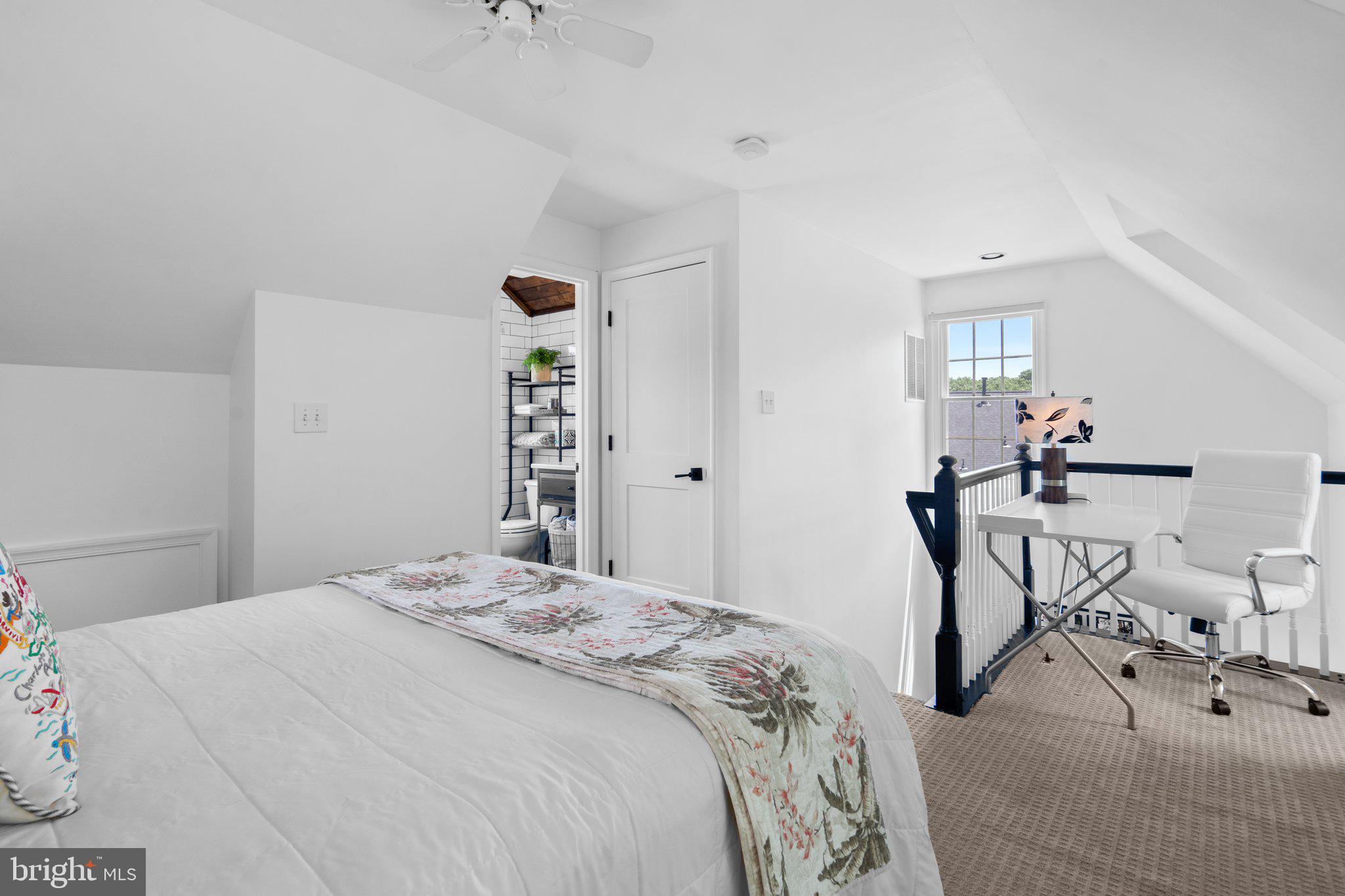 LAKELANDS - Residential