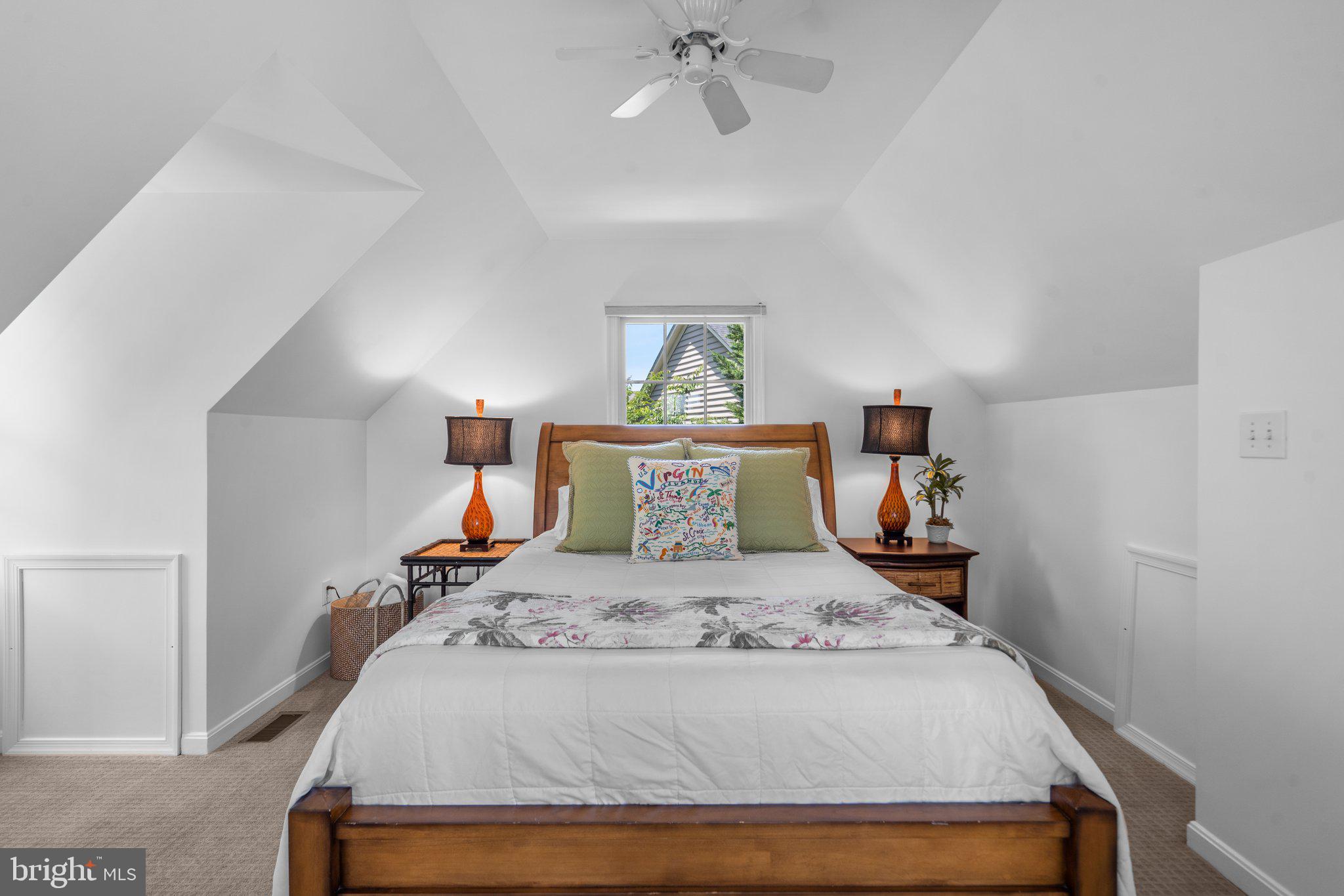 LAKELANDS - Residential