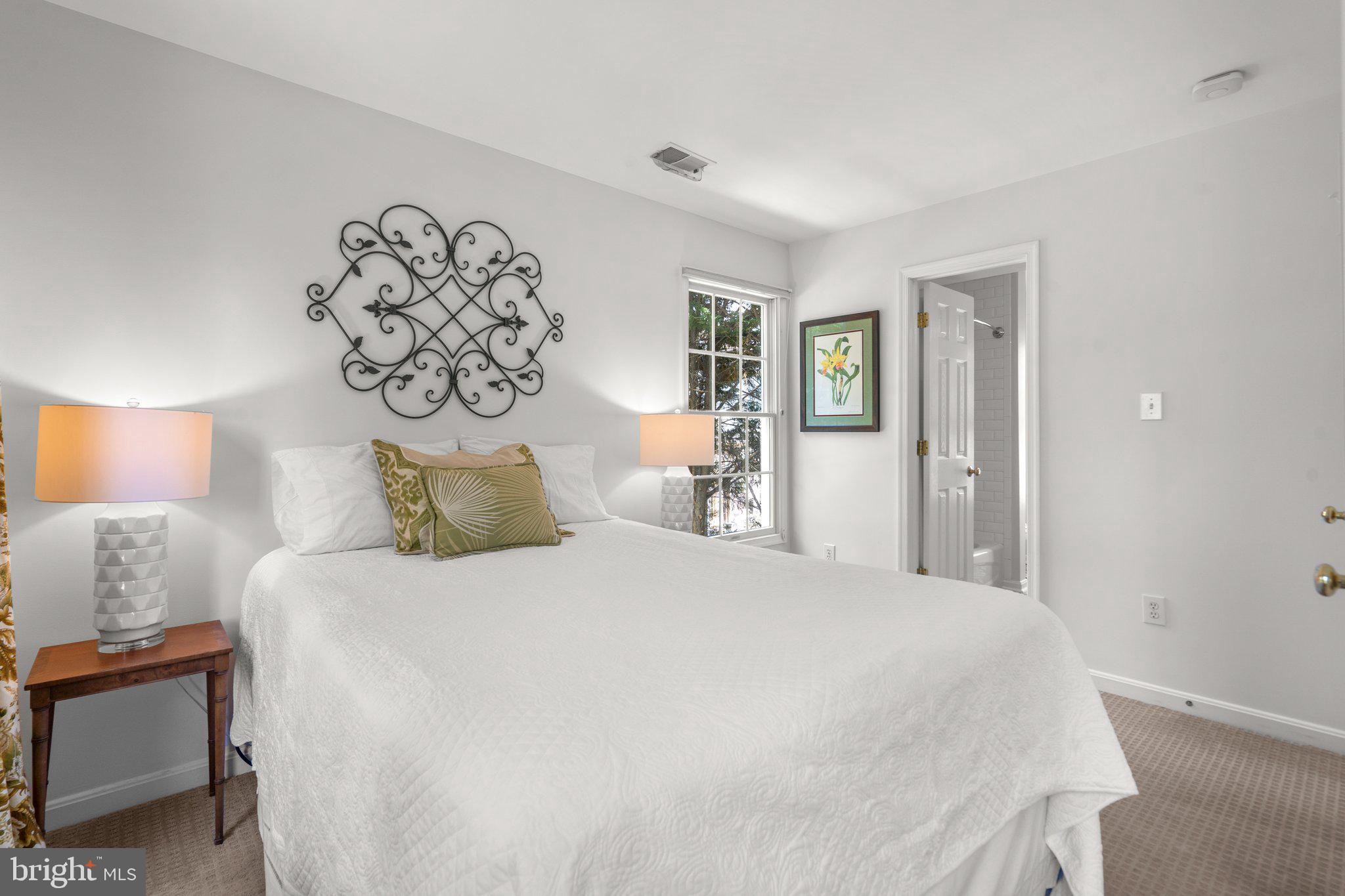 LAKELANDS - Residential