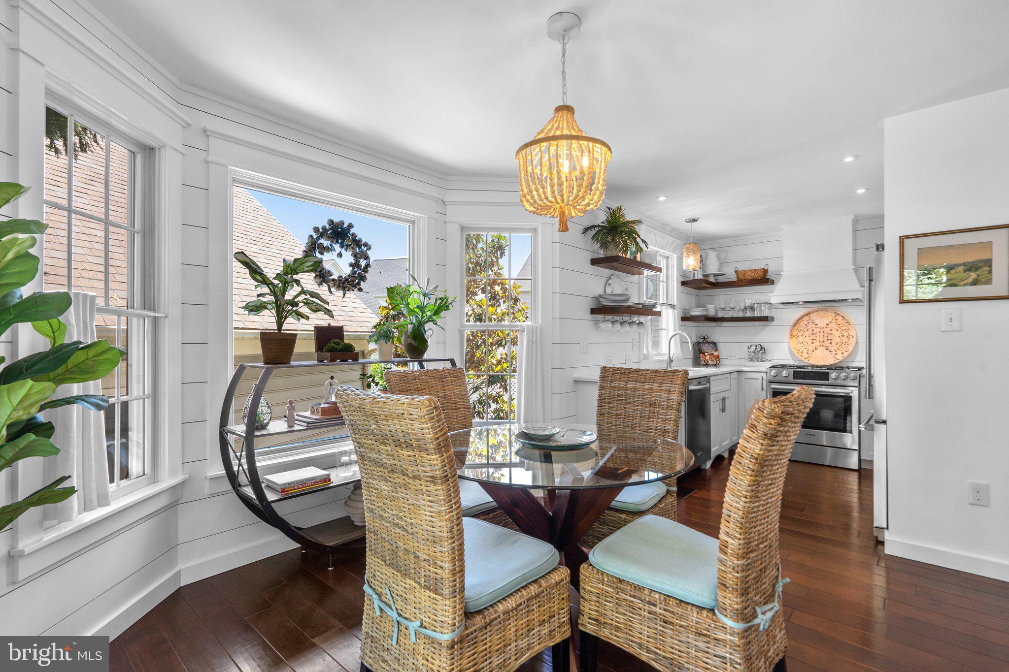 LAKELANDS - Residential