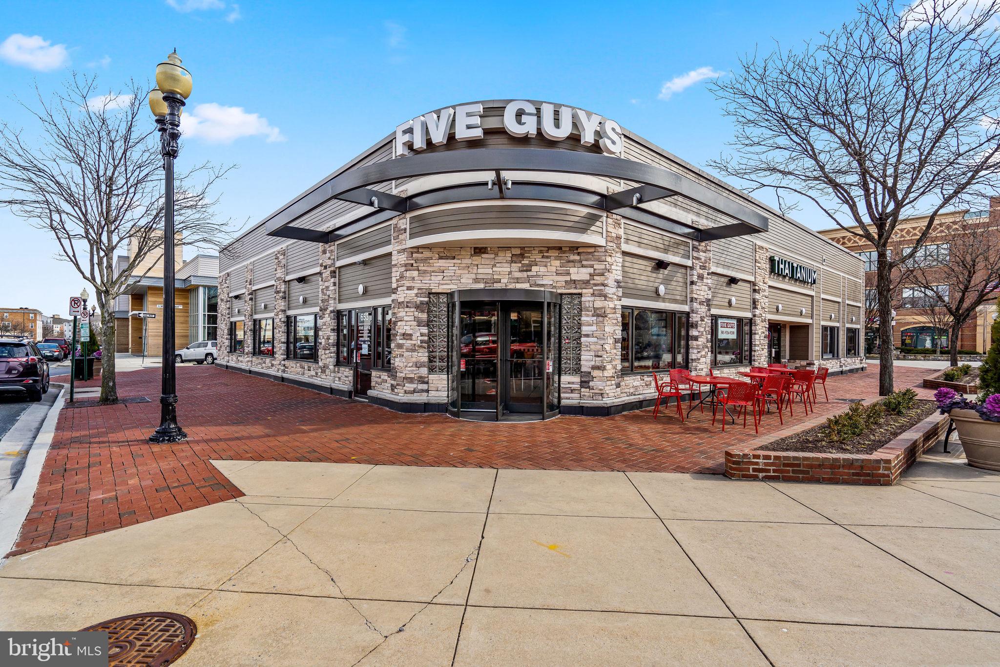 LAKELANDS - Residential