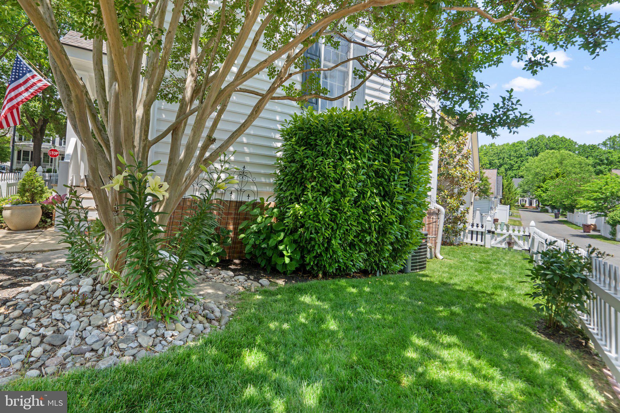 LAKELANDS - Residential