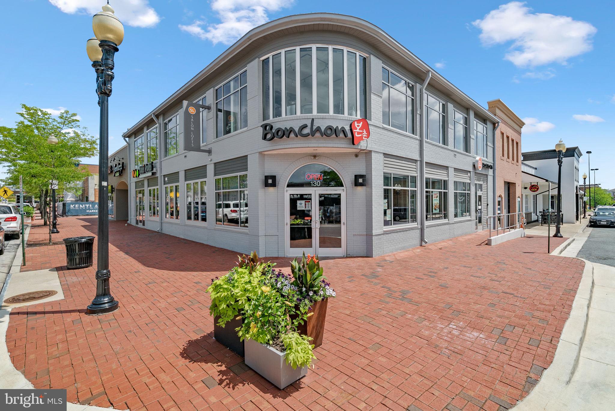 LAKELANDS - Residential