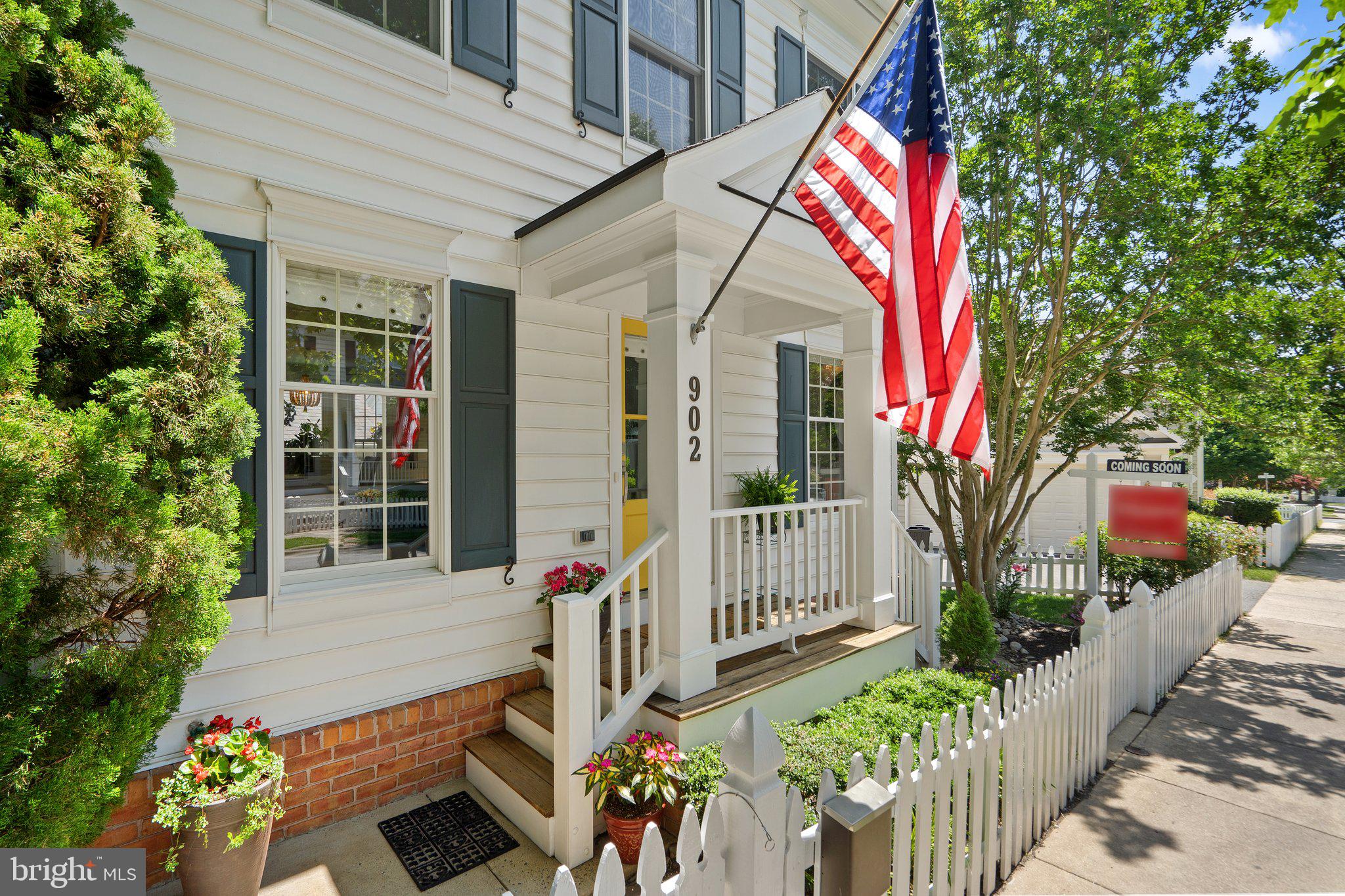 LAKELANDS - Residential