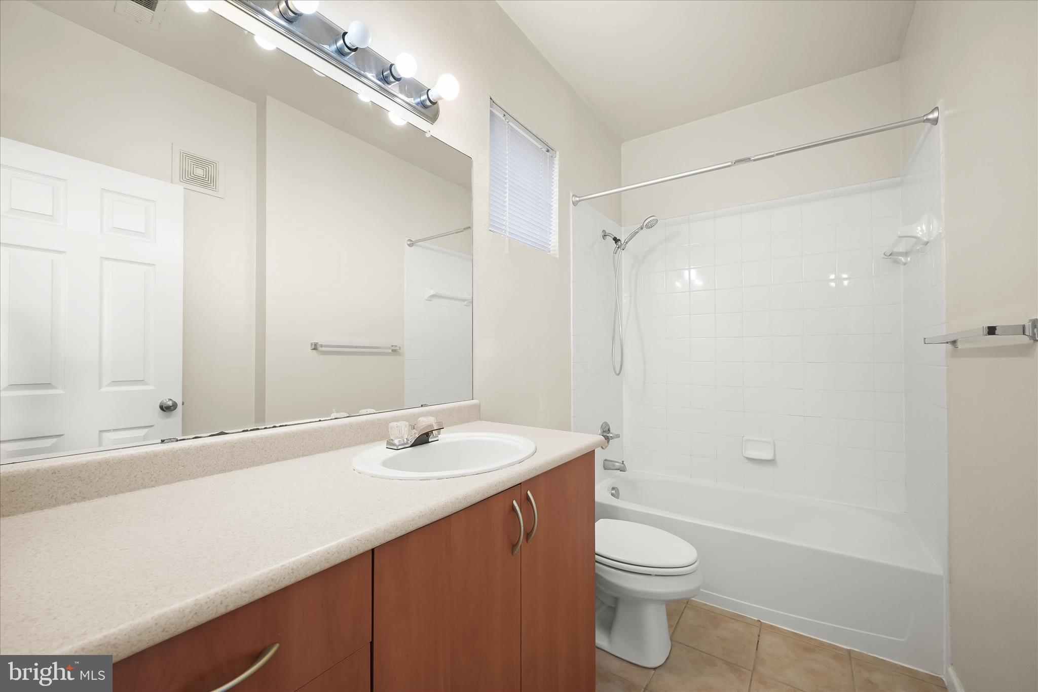 THE ASHMORE - Residential