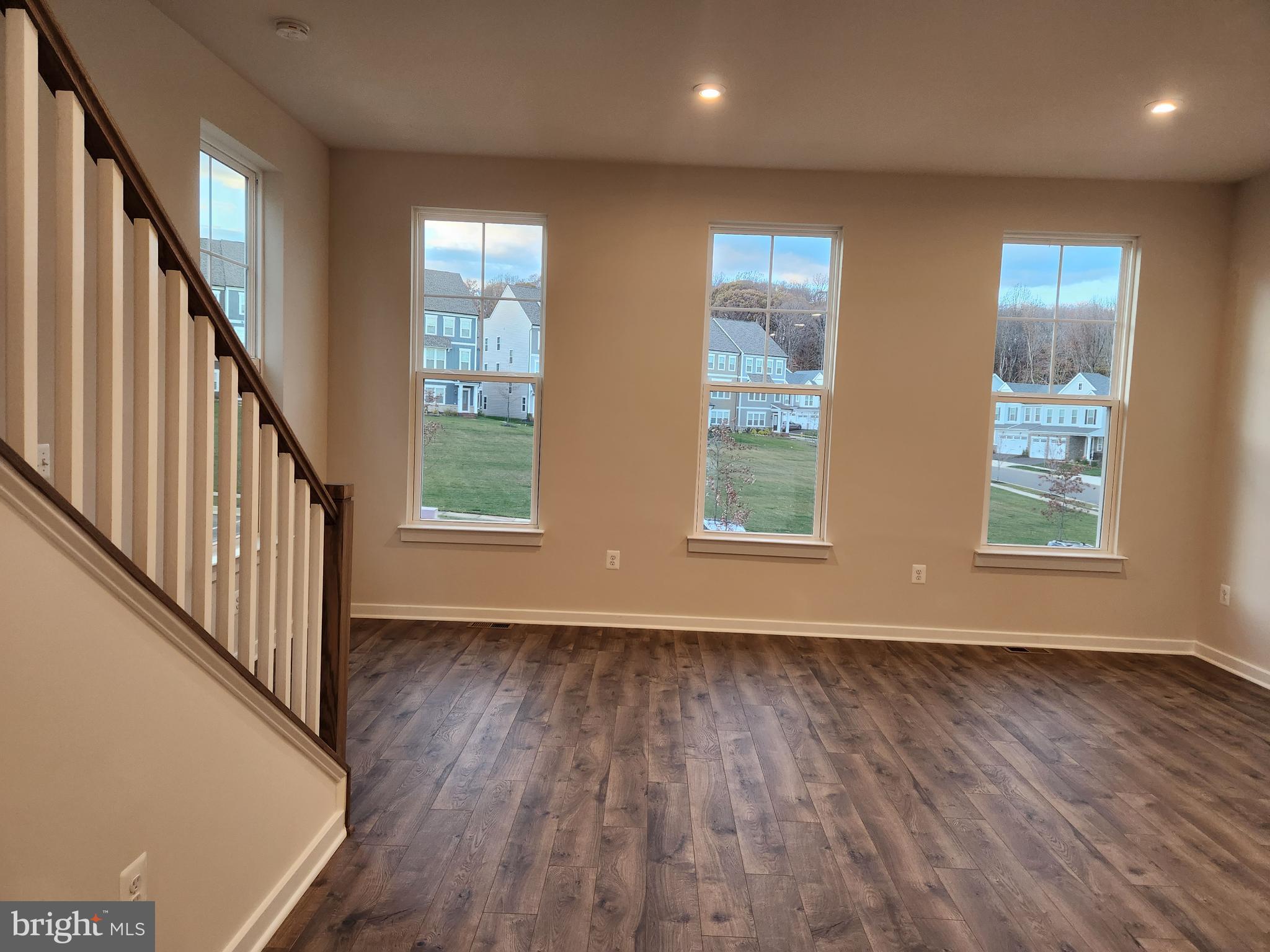 POTOMAC SHORES - Residential Lease