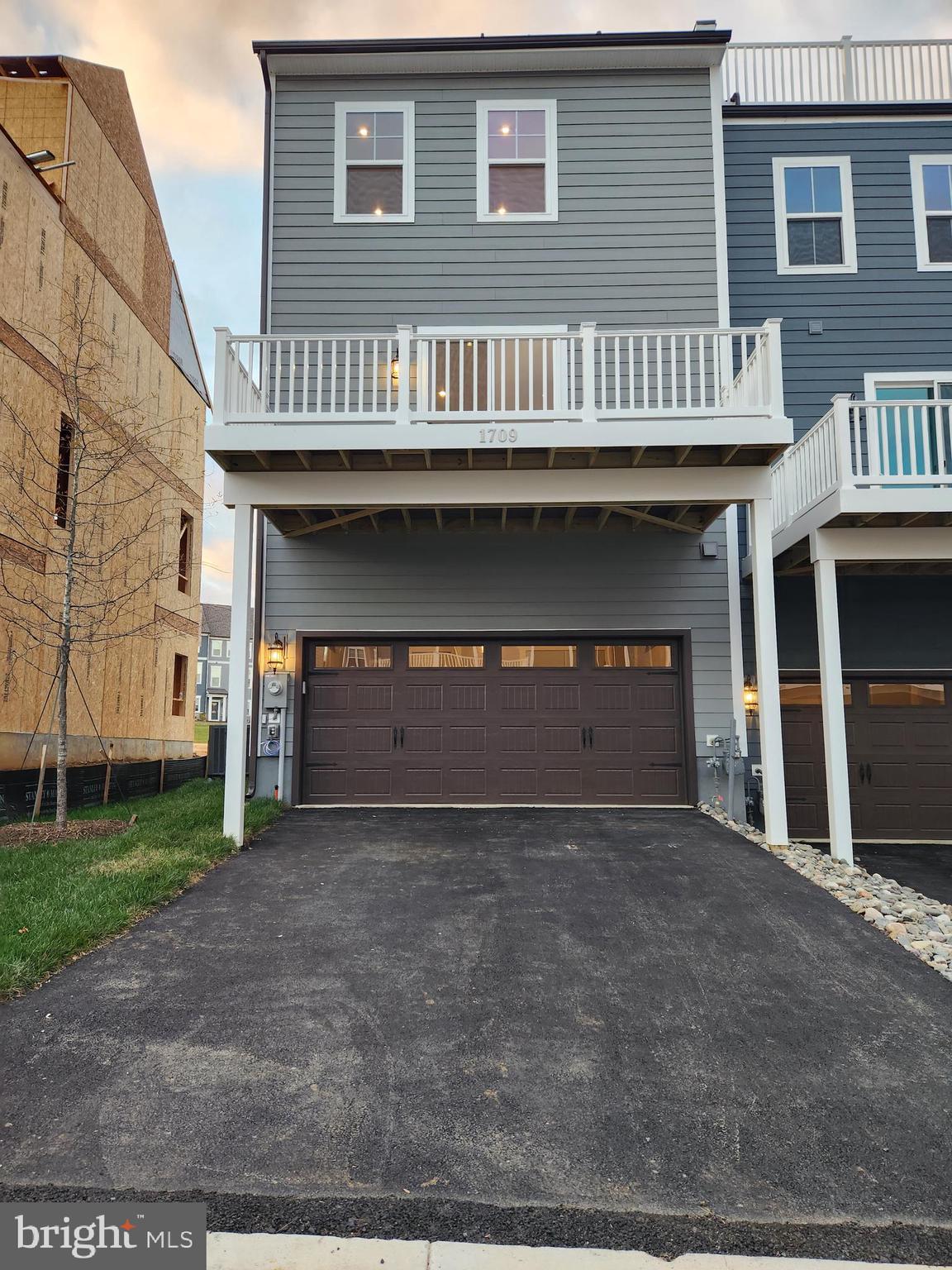 POTOMAC SHORES - Residential Lease