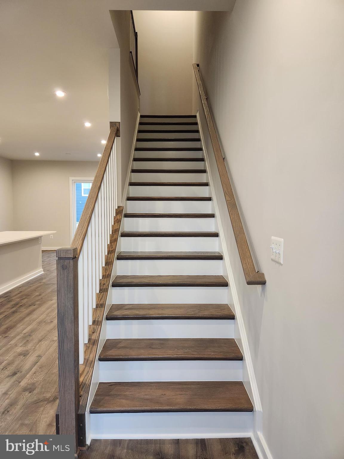 POTOMAC SHORES - Residential Lease