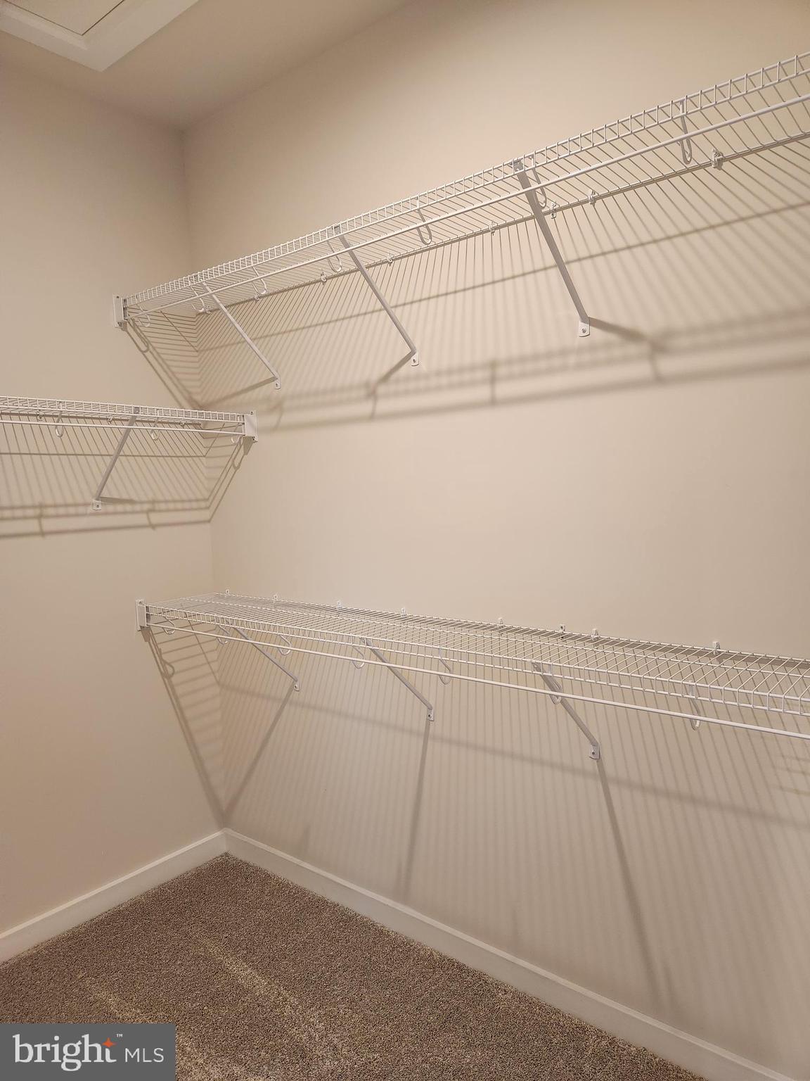 POTOMAC SHORES - Residential Lease