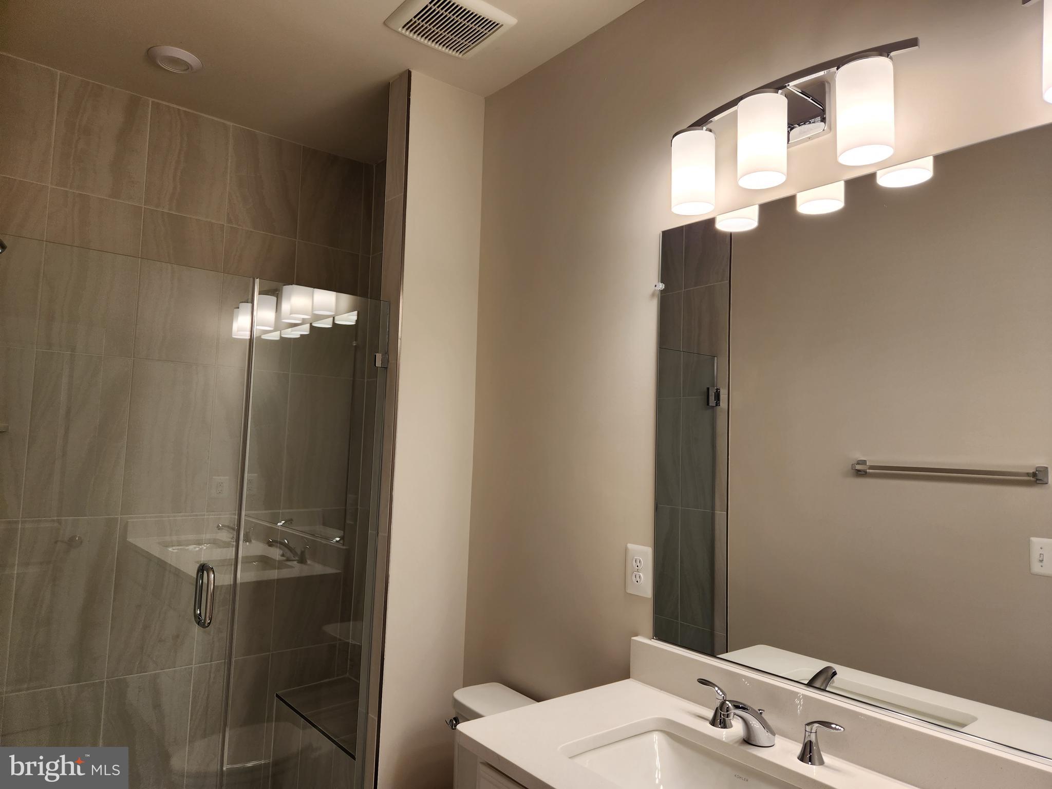 POTOMAC SHORES - Residential Lease