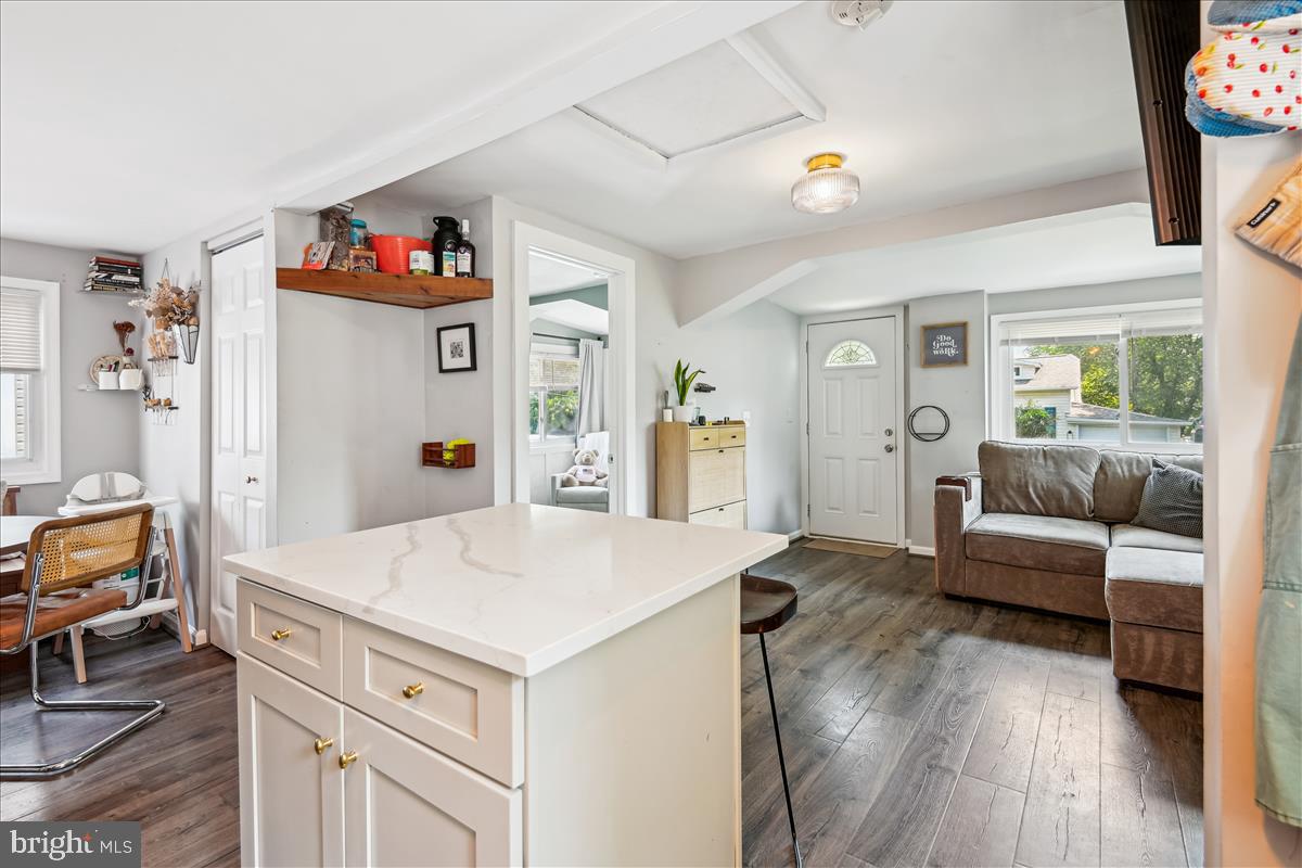 LONDONTOWN - Residential