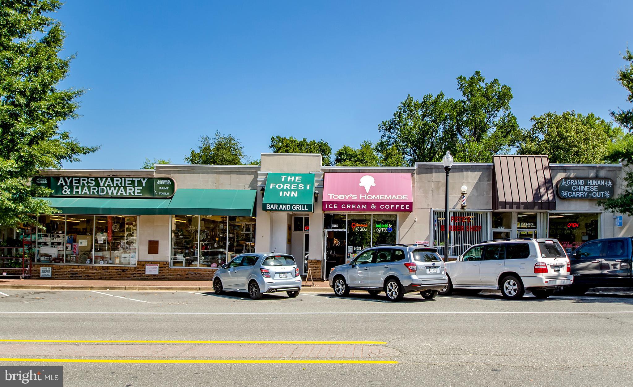 OVER LEE KNOLLS - Residential