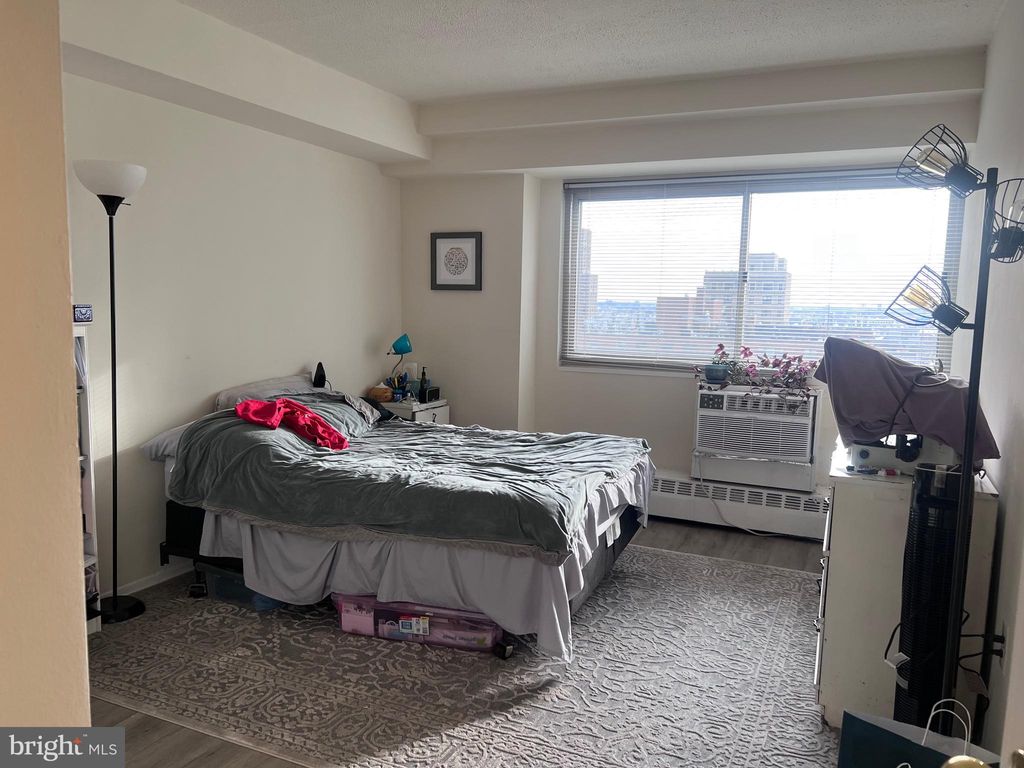 Photo of 2101 - 17 Chestnut Street #1813, PHILADELPHIA, PA 19103 (MLS # PAPH2612880)