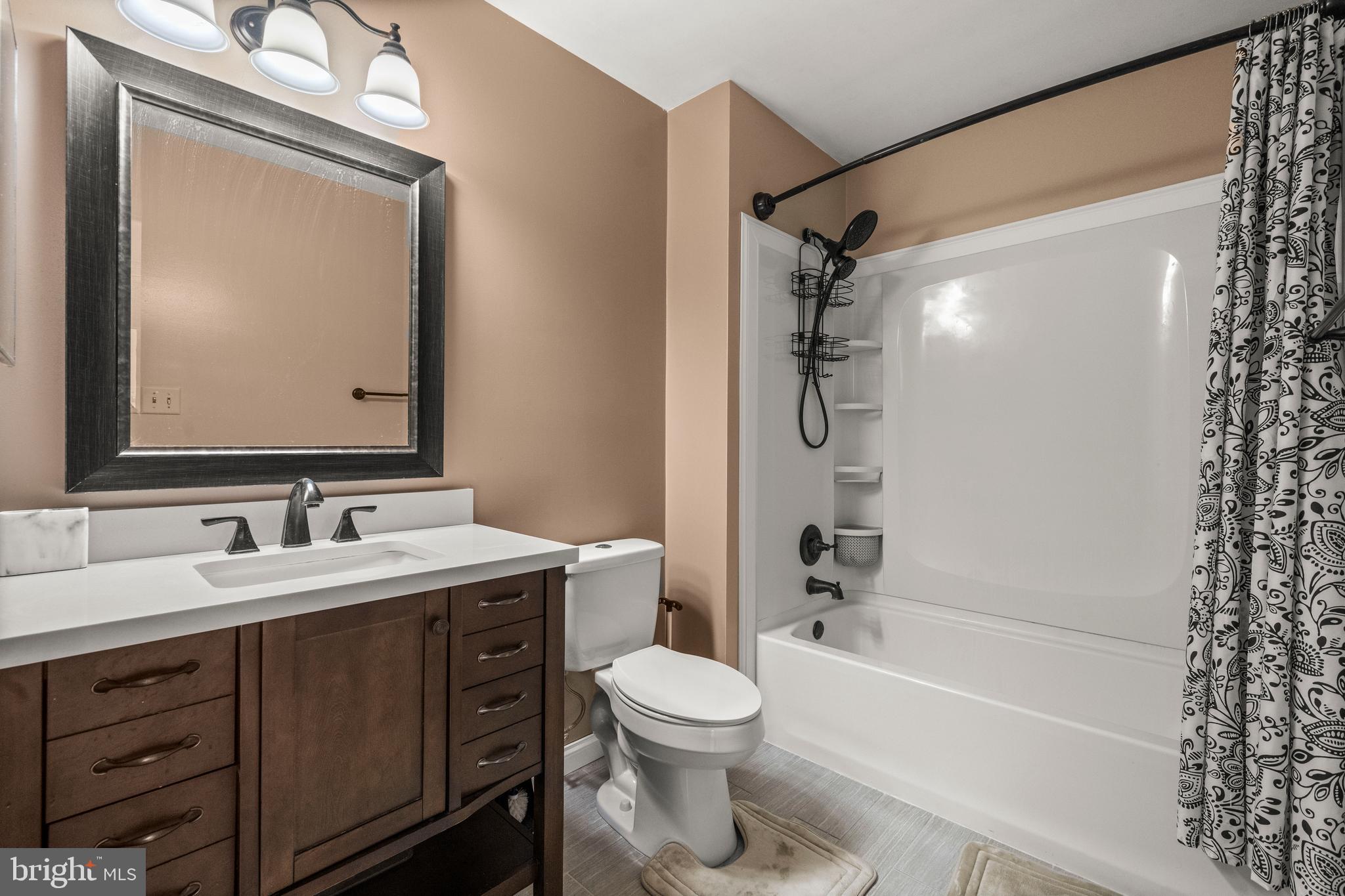 LEAVELLS CROSSING - Residential