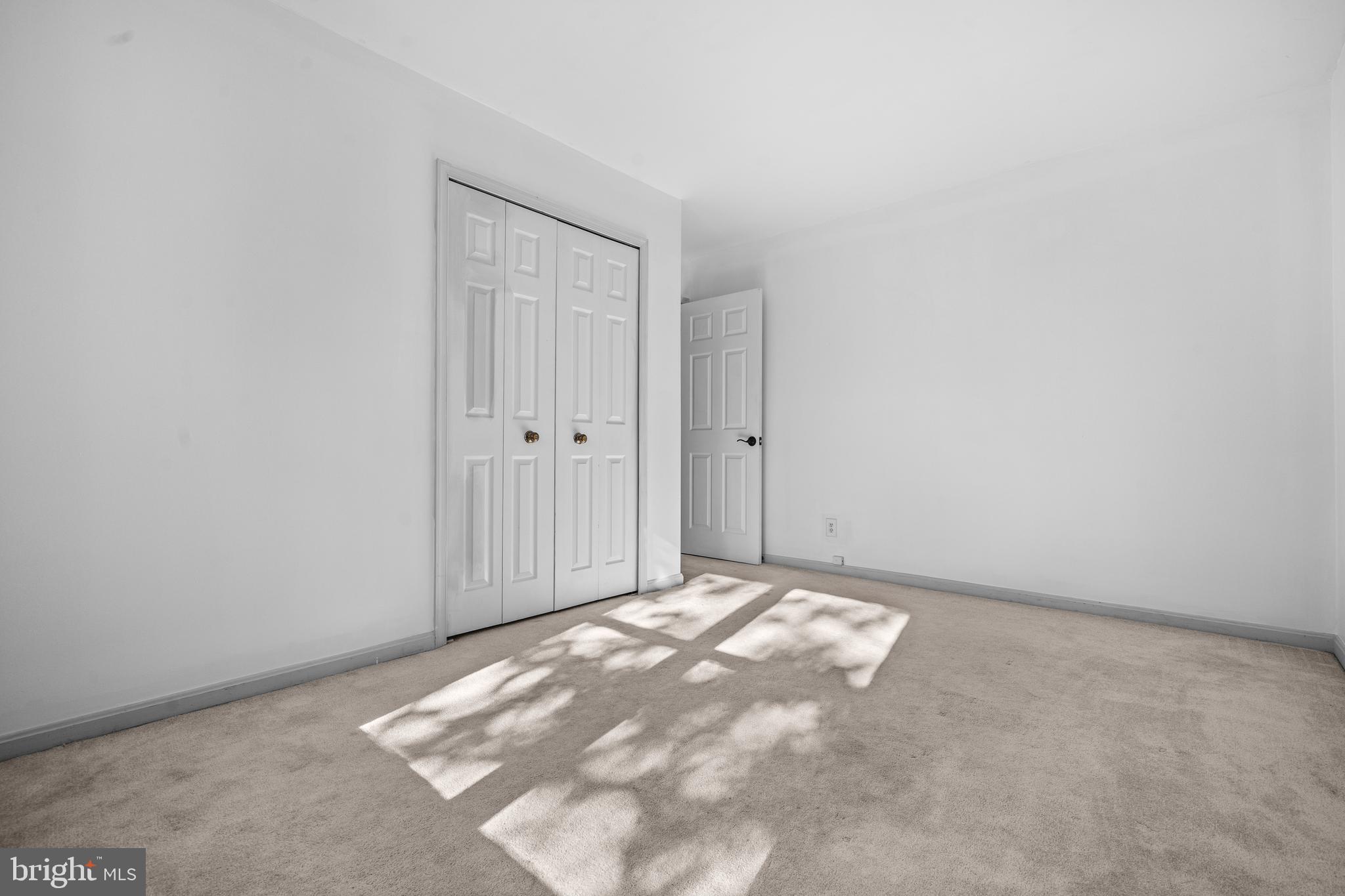 LEAVELLS CROSSING - Residential