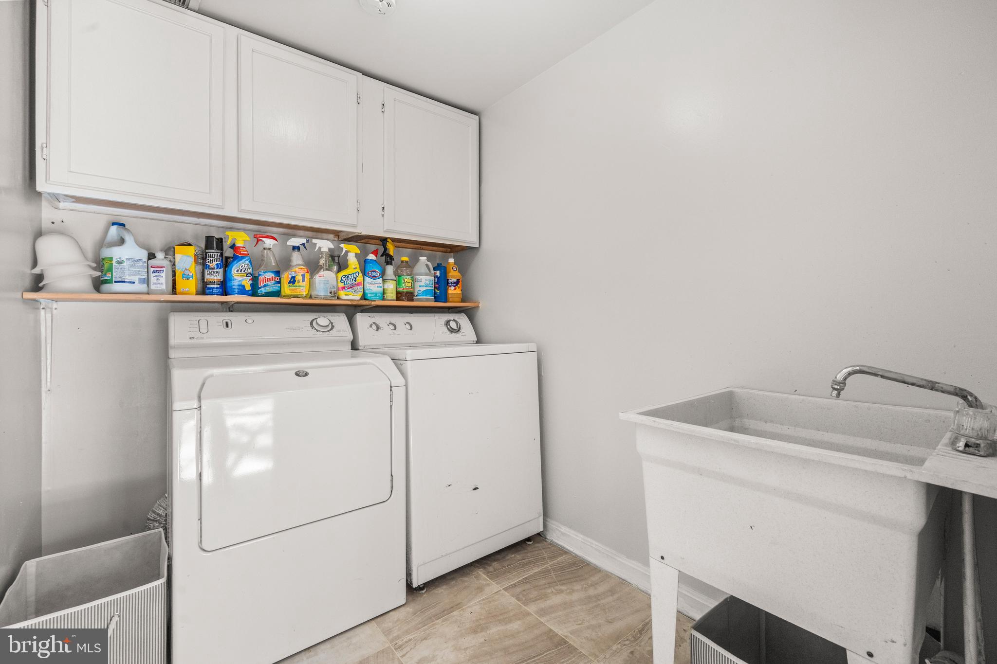 LEAVELLS CROSSING - Residential