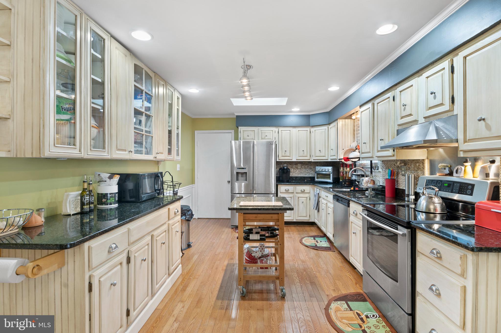 SHORES OF CALVERT - Residential