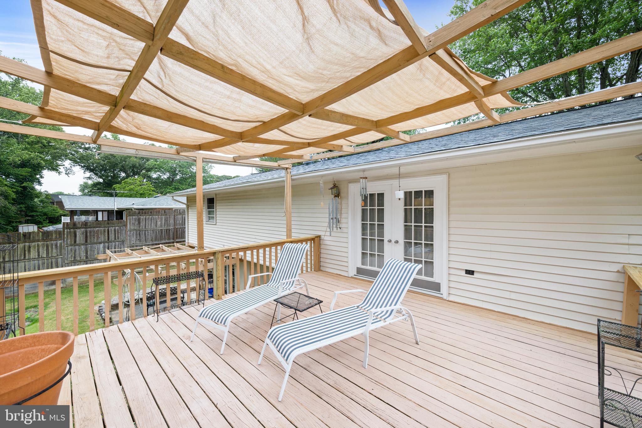 SHORES OF CALVERT - Residential