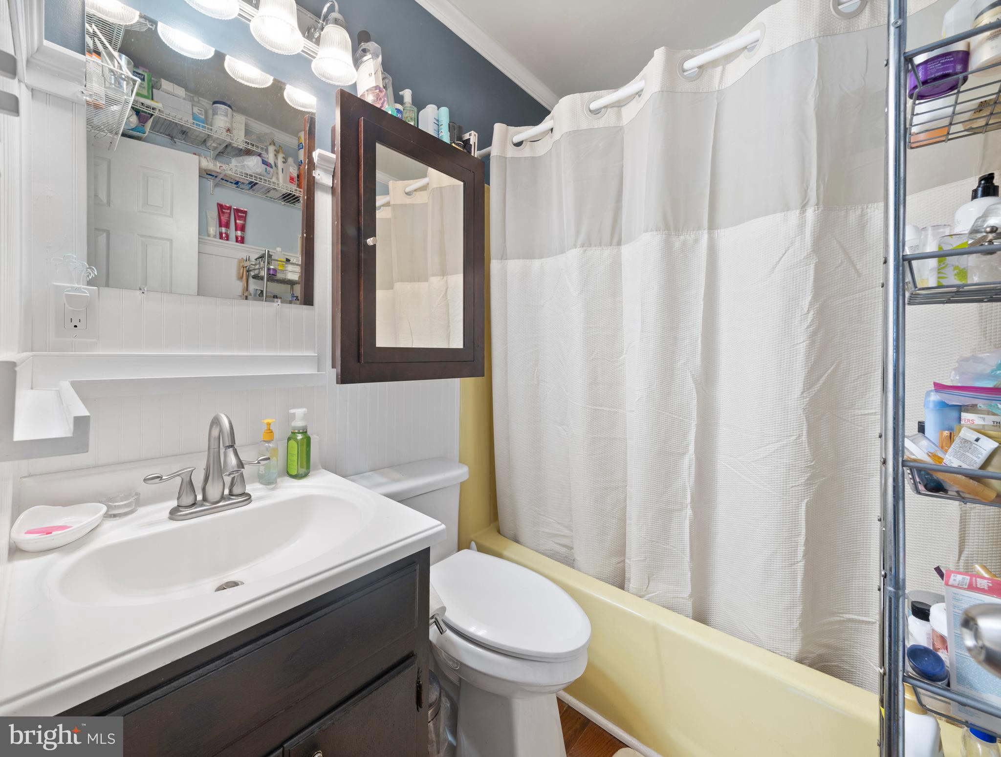 SHORES OF CALVERT - Residential