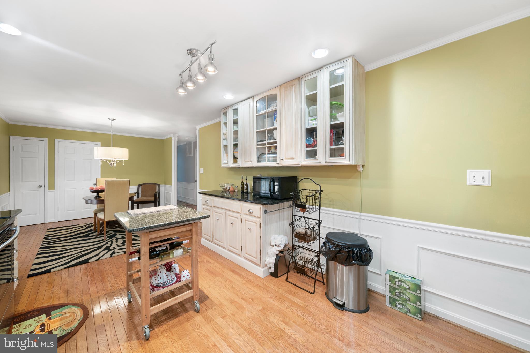 SHORES OF CALVERT - Residential