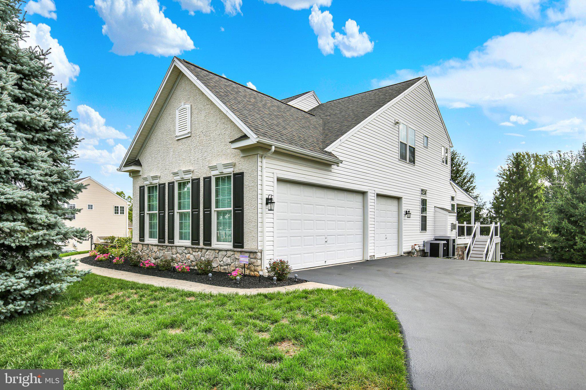 3 HIDDEN BROOK WAY