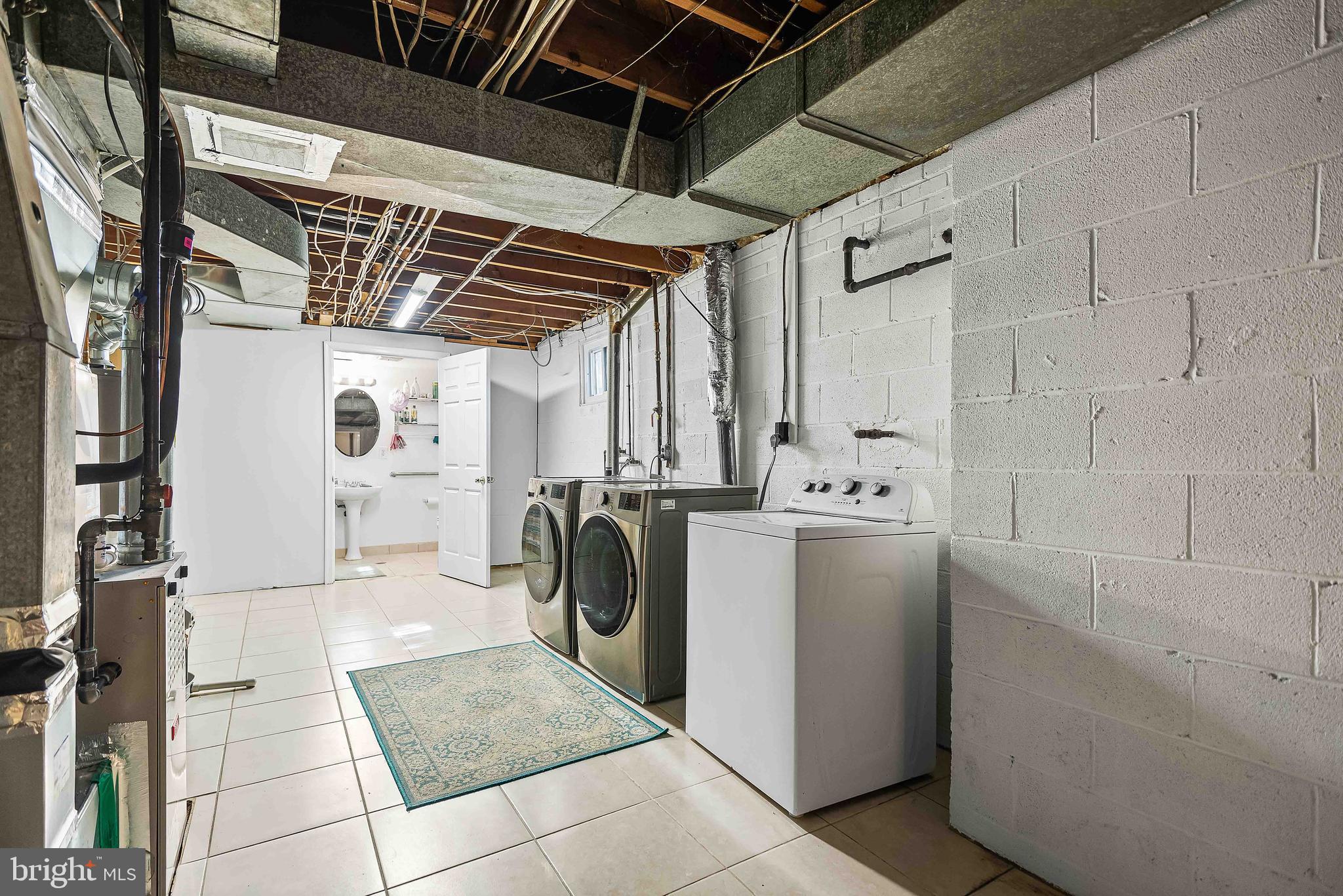 ROSEMONT - Residential