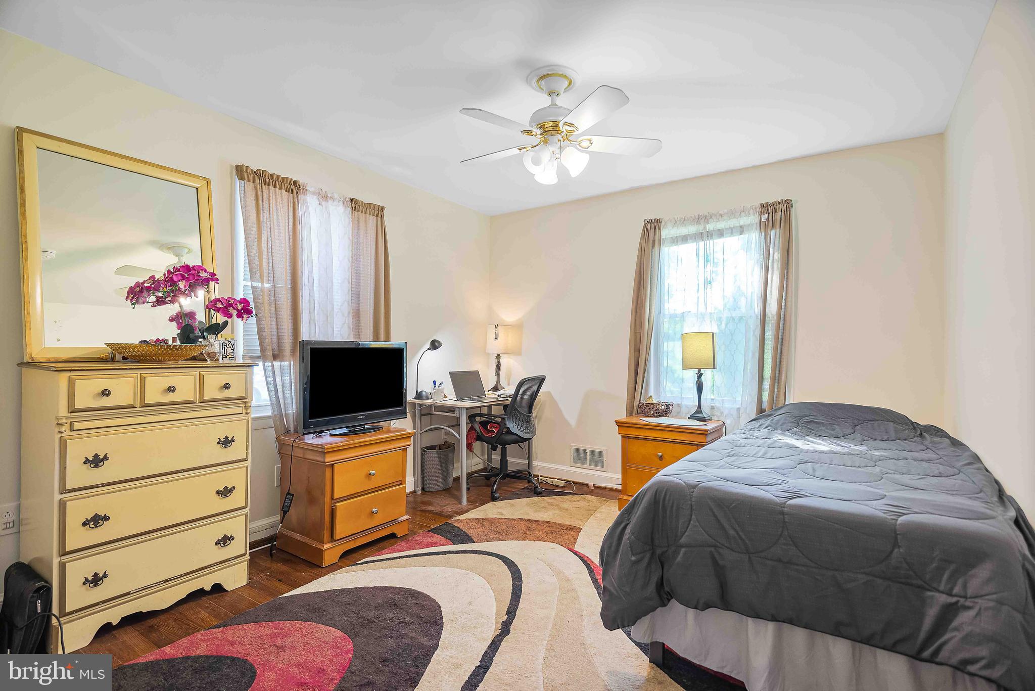 ROSEMONT - Residential