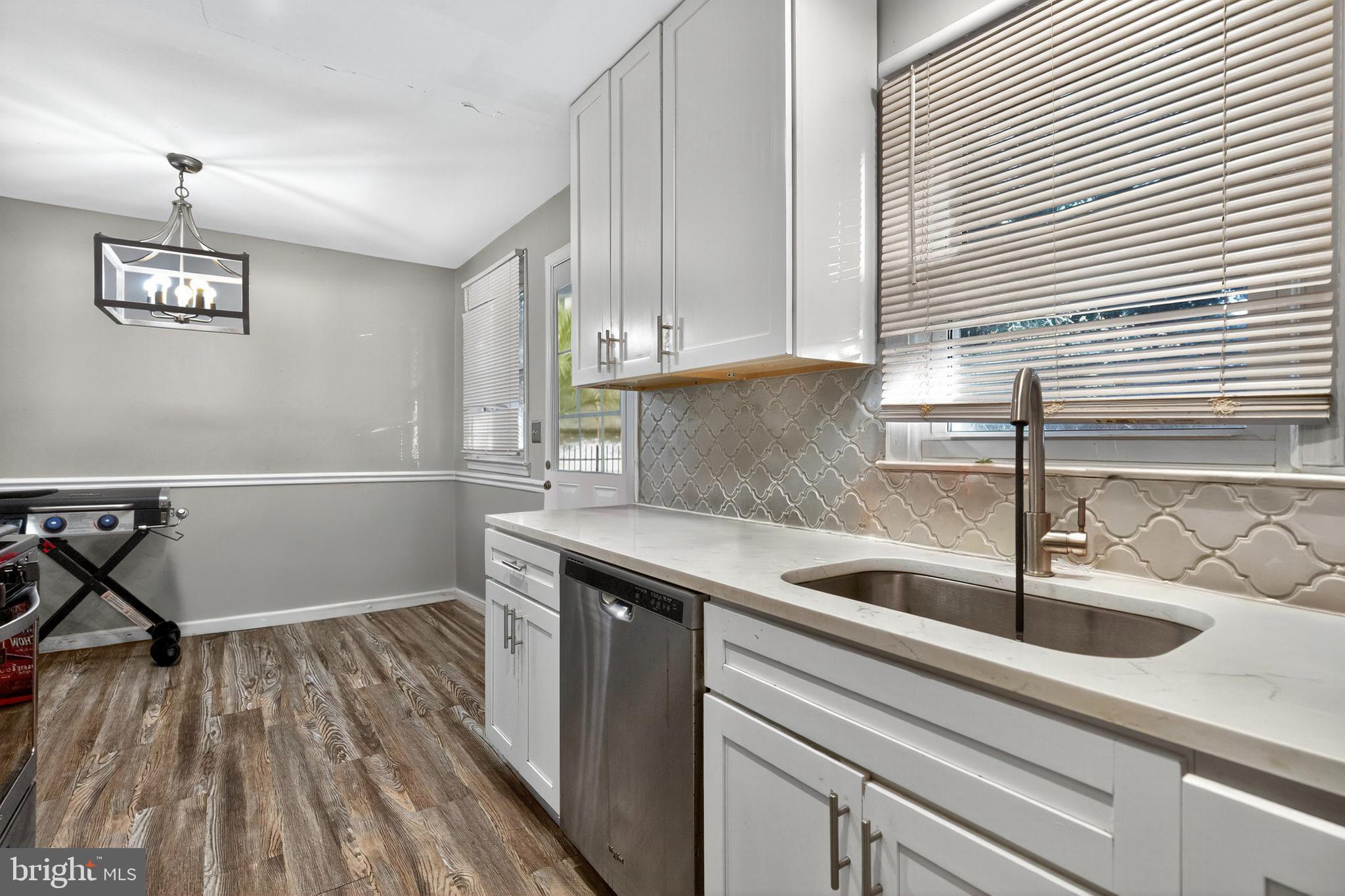 GLASSMANOR - Residential