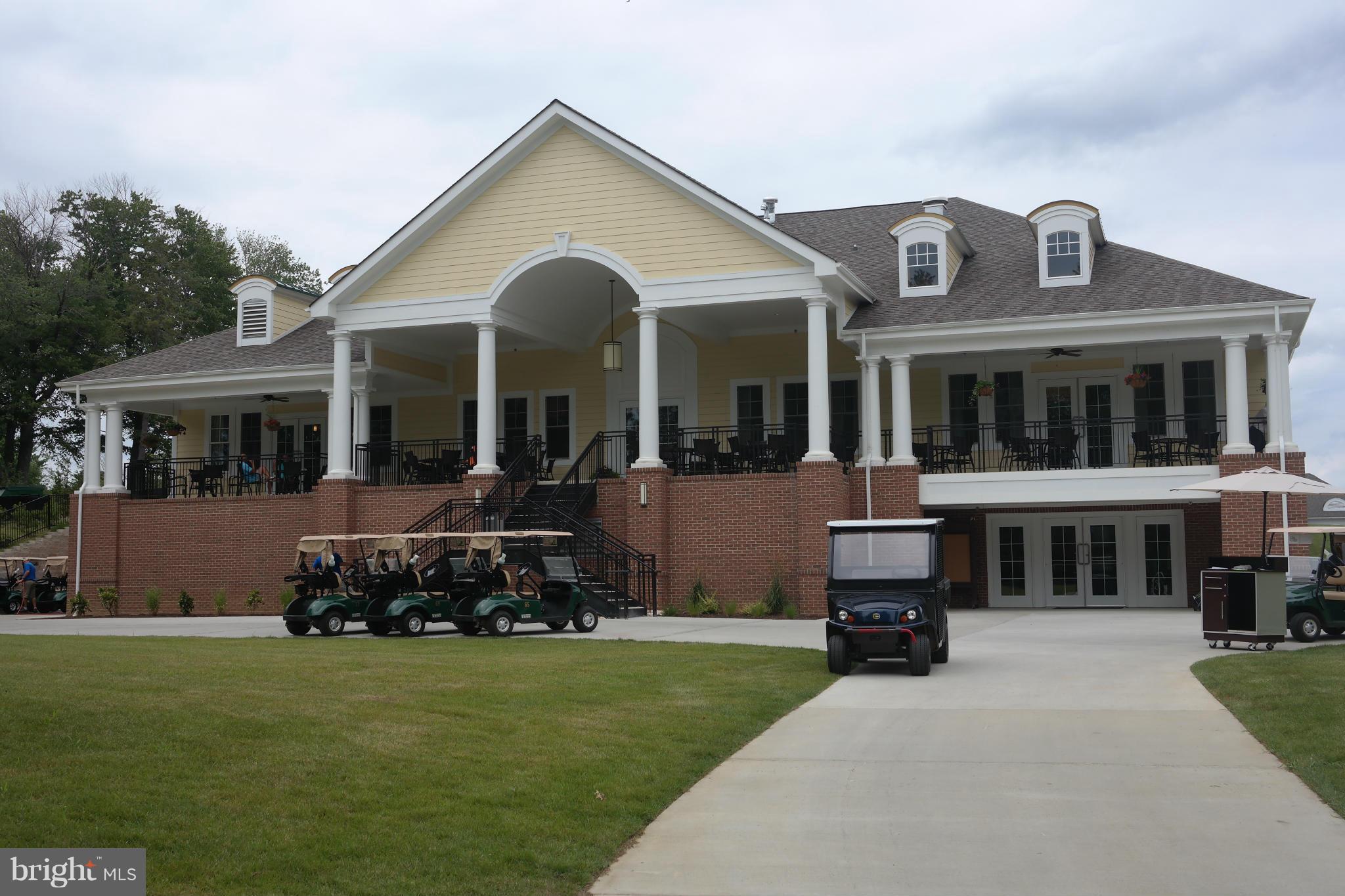 OAK CREEK CLUB GOLF COURSE - Residential