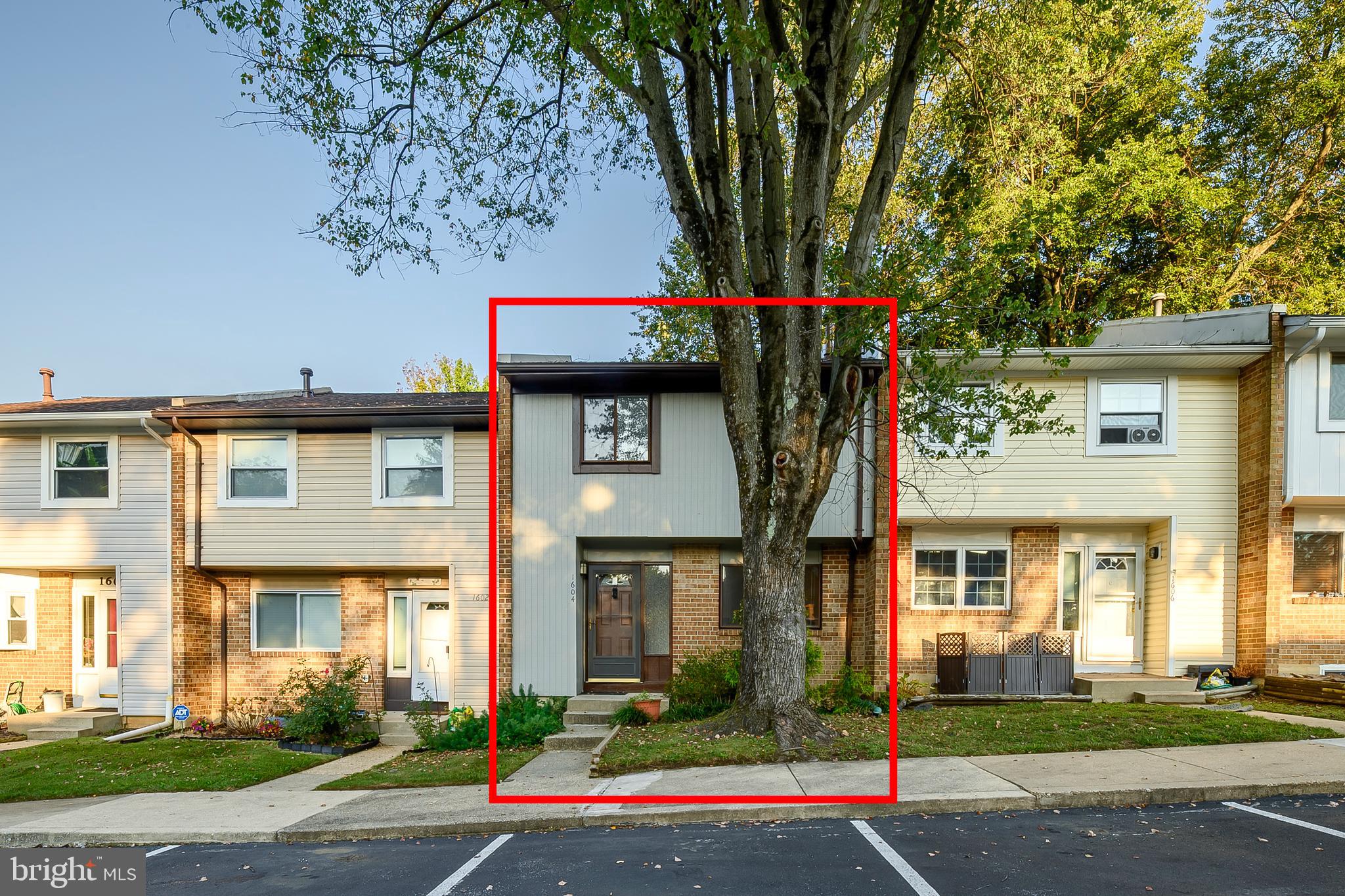 CROFTON MEADOWS - Residential Lease